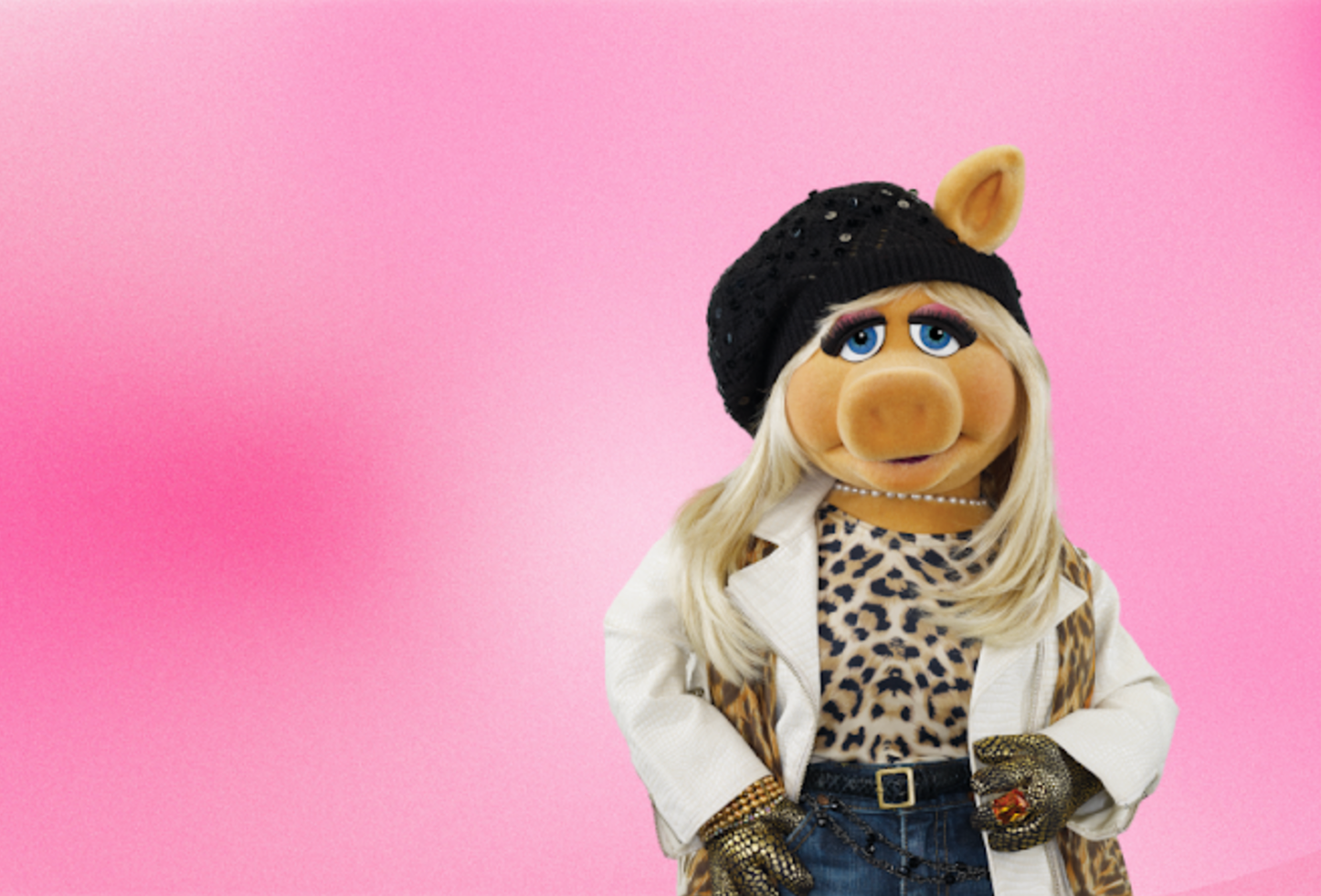 Пастель, гонки и высокие технологии. Чем запомнилась выставка Watches & Wonders 2025 в Женеве (фото 17)