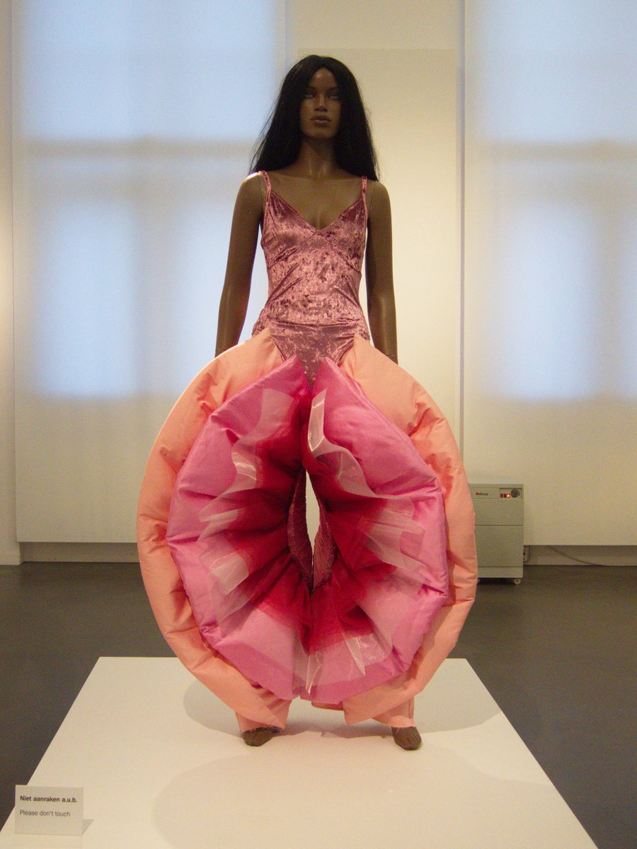 Что нужно знать о новом креативном директоре Jean Paul Gaultier Дюране Лантинке (фото 6)