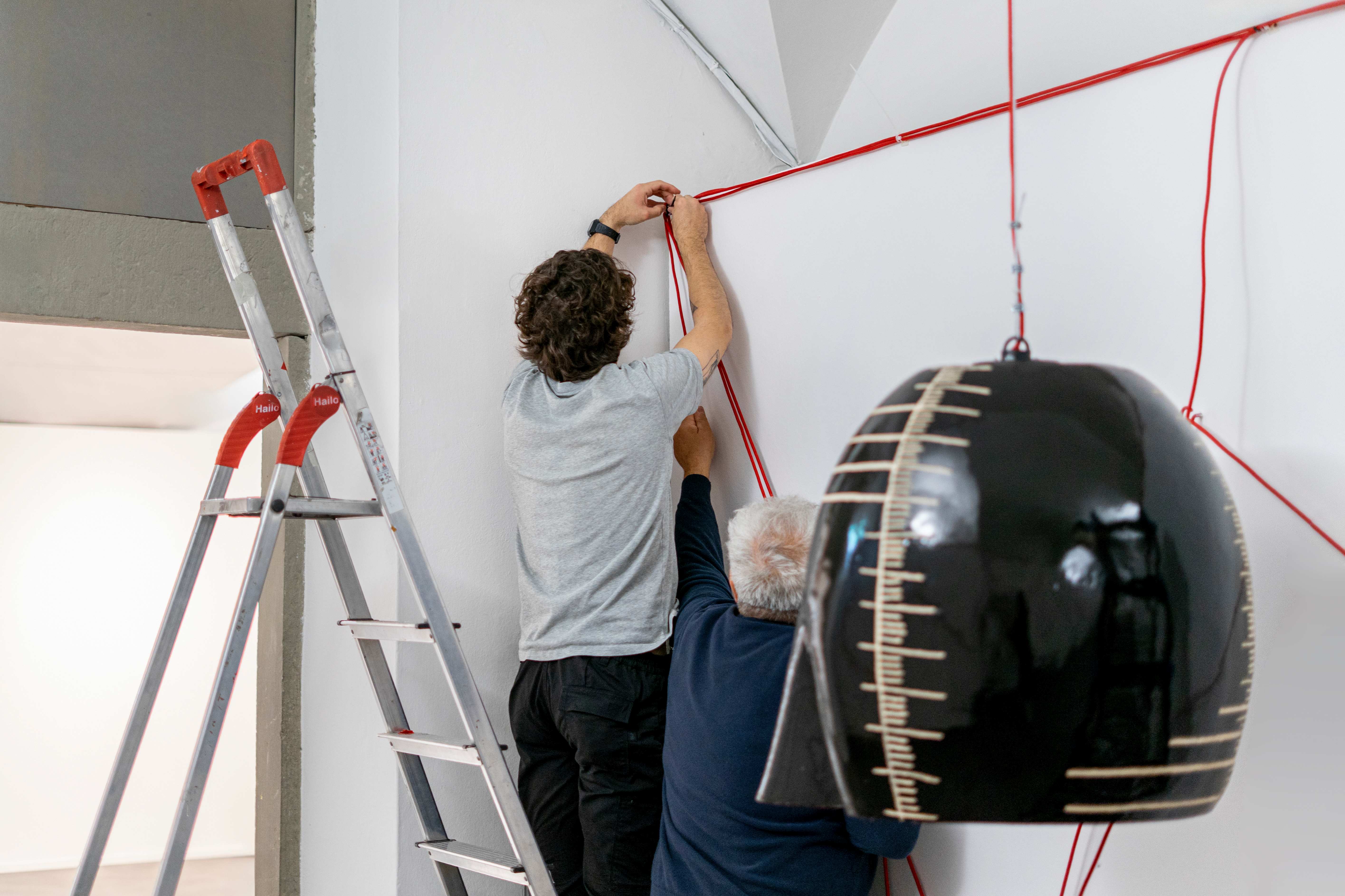 Во Флоренции пройдет выставка участниц премии Max Mara Art Prize for Women (фото 1)