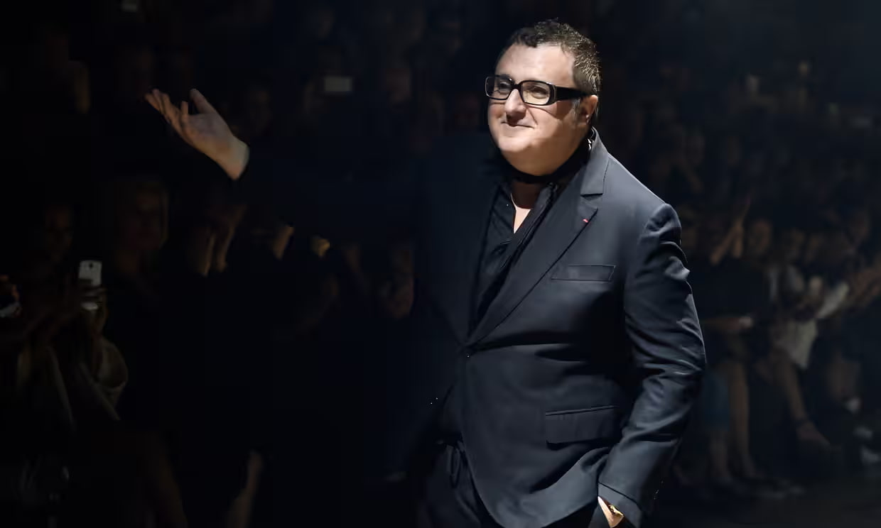 «Я просто хочу сделать платье, которое обнимет вас»: 18 цитат Альбера Эльбаза (фото 7)