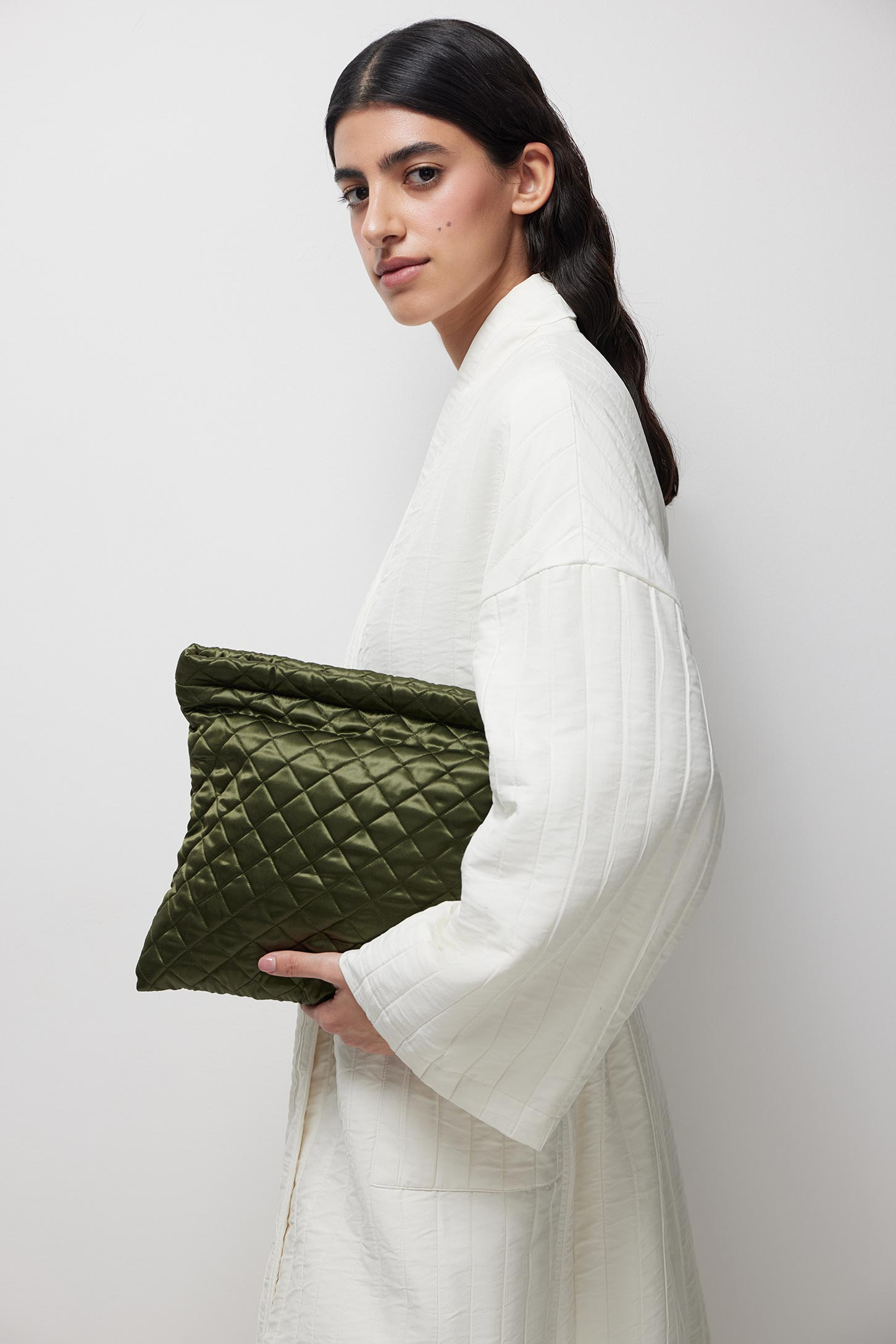 Заряд бодрости: 20 вещей в зеленом цвете — и все от локальных марок (фото 19)