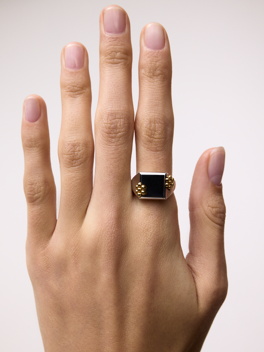 Украшения Avgvst и летний дроп 12 Storeez: что нового в коллекциях локальных брендов (фото 10)