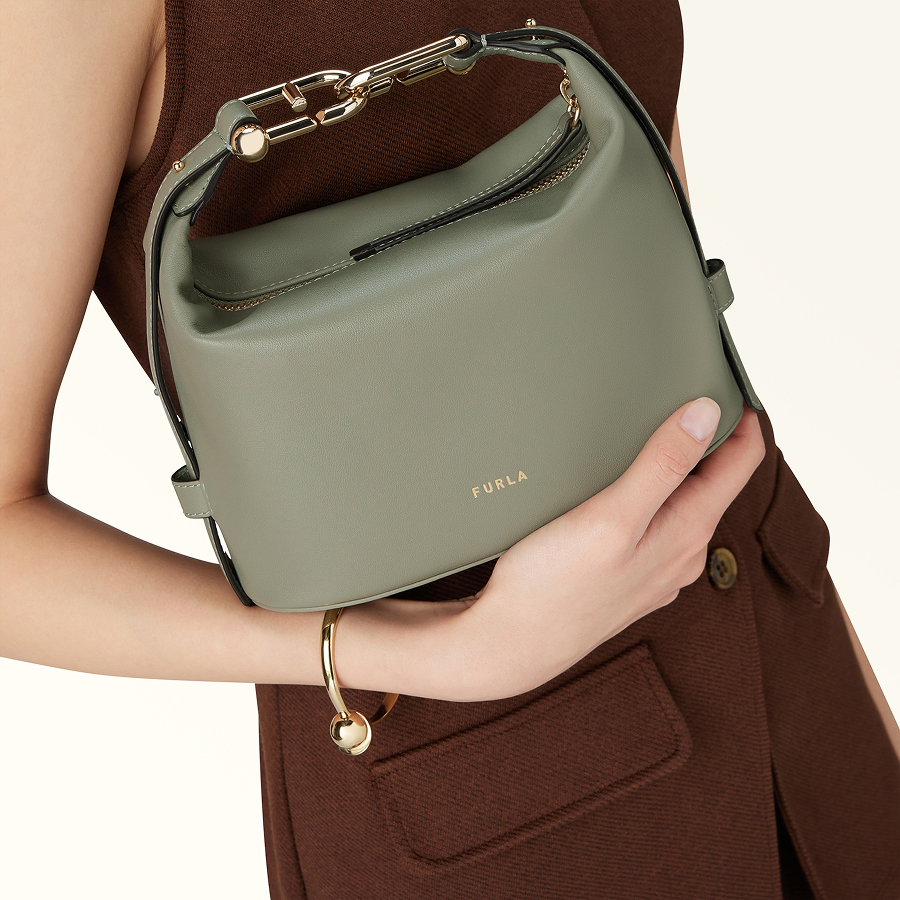 Furla показал новую коллекцию сумок Nuvola (фото 1)
