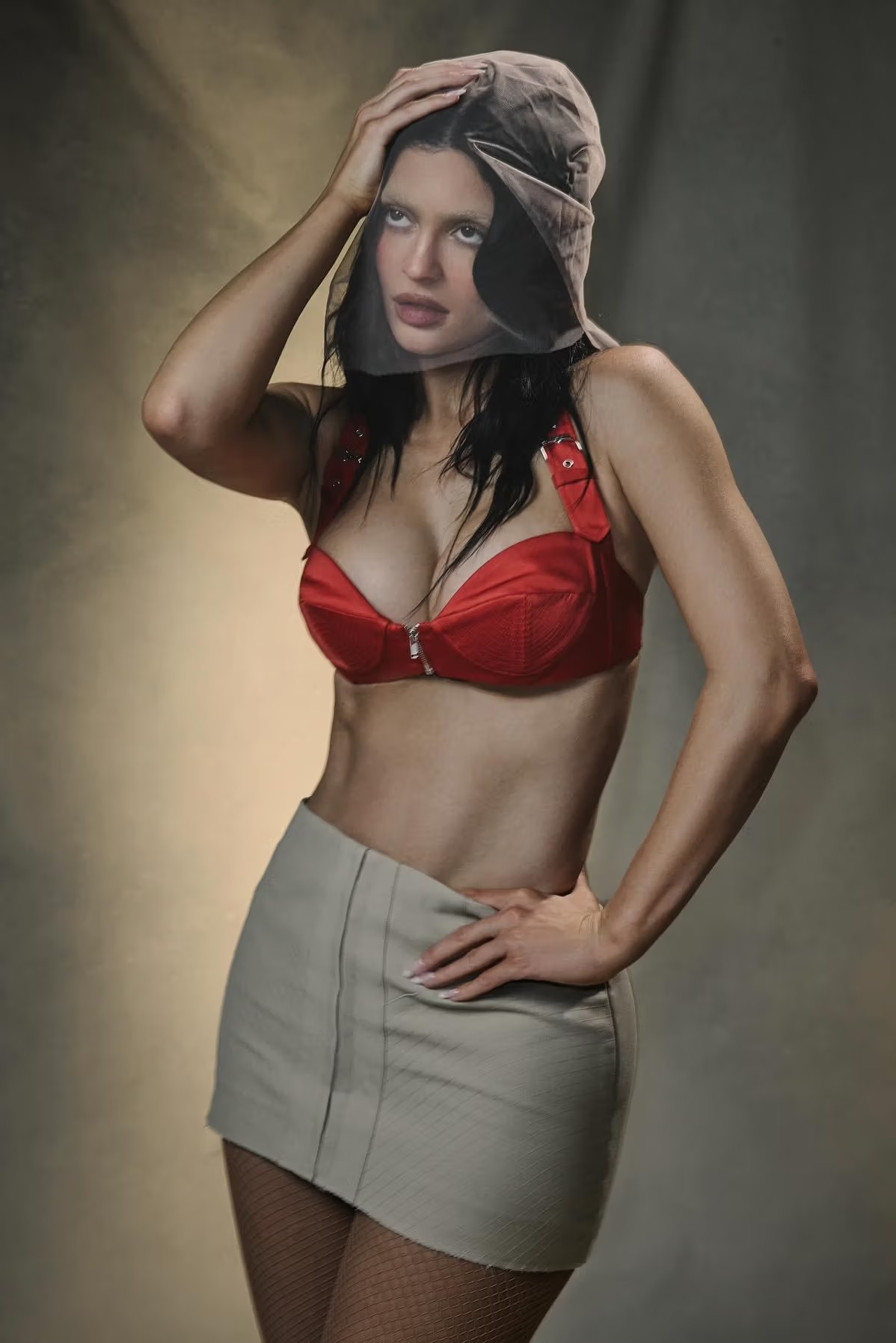 Кайли Дженнер выпустила коллаборацию с брендом Dilara Findikoglu (фото 4)