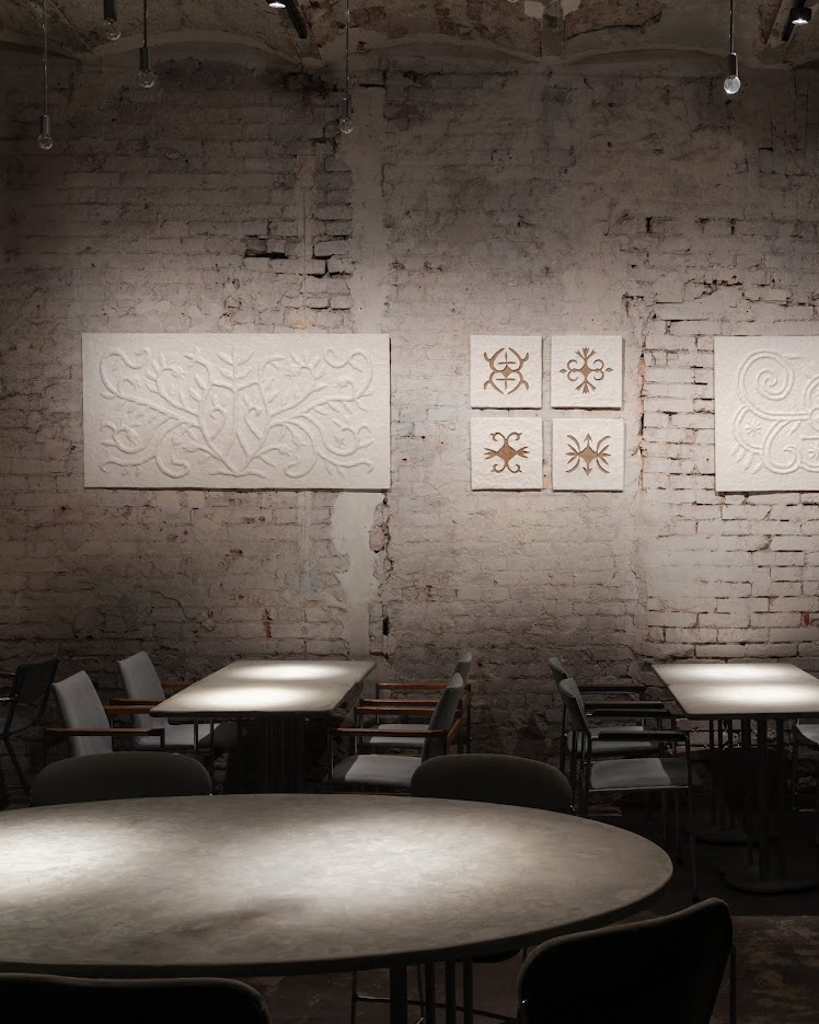 В ресторане Soma открылась выставка «Нанины сказки» (фото 2)