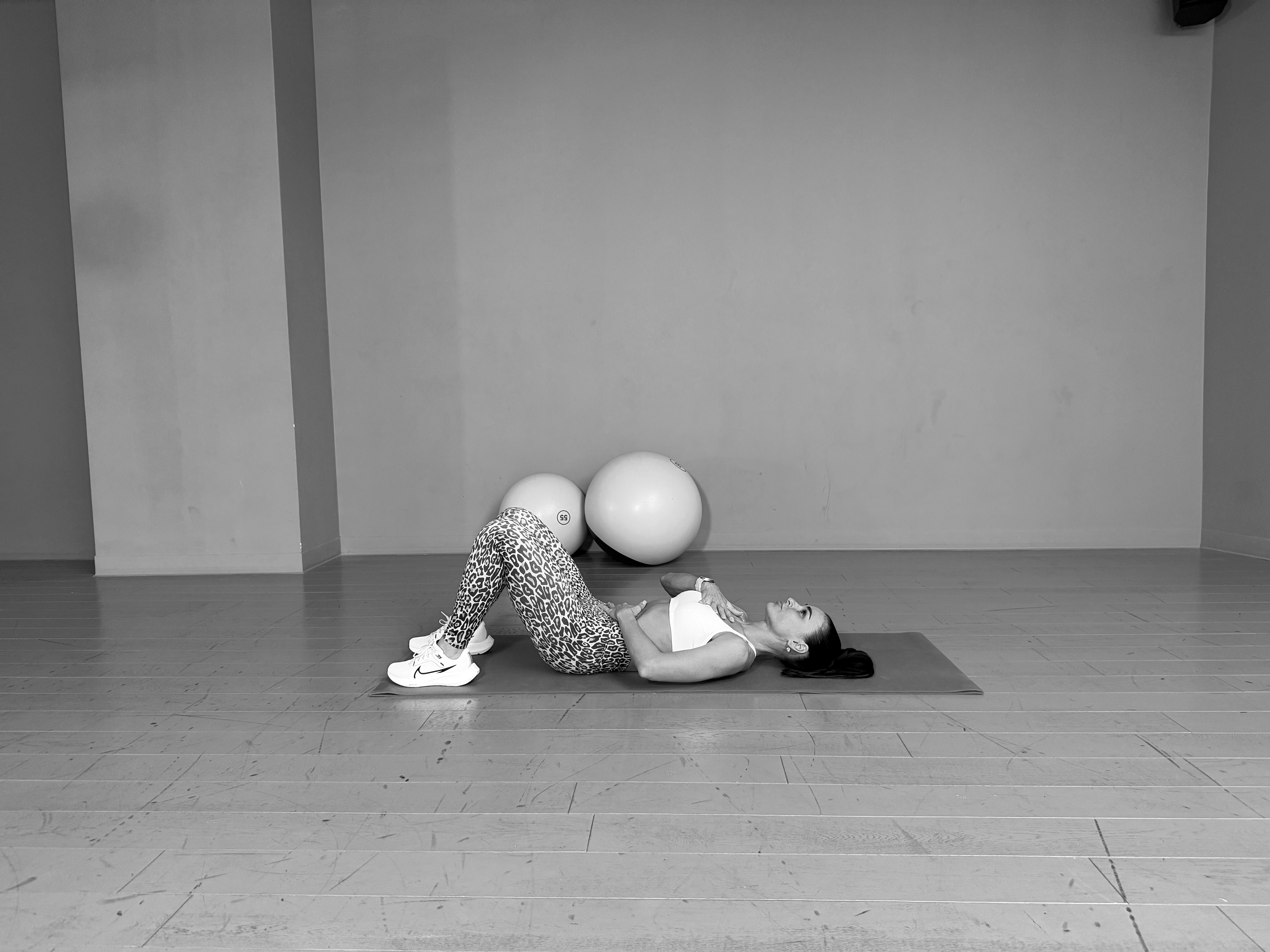 Какие упражнения сделают живот плоским? Показывает тренер (фото 2)