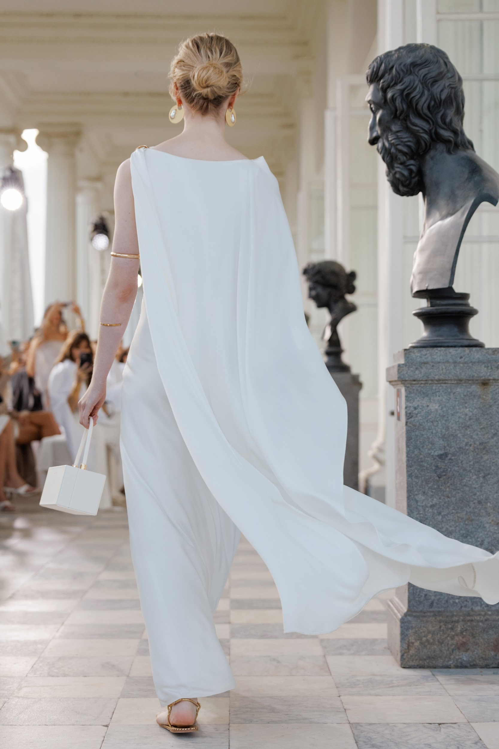 В Санкт-Петербурге состоялся показ новой коллекции бренда Lichi (фото 9)