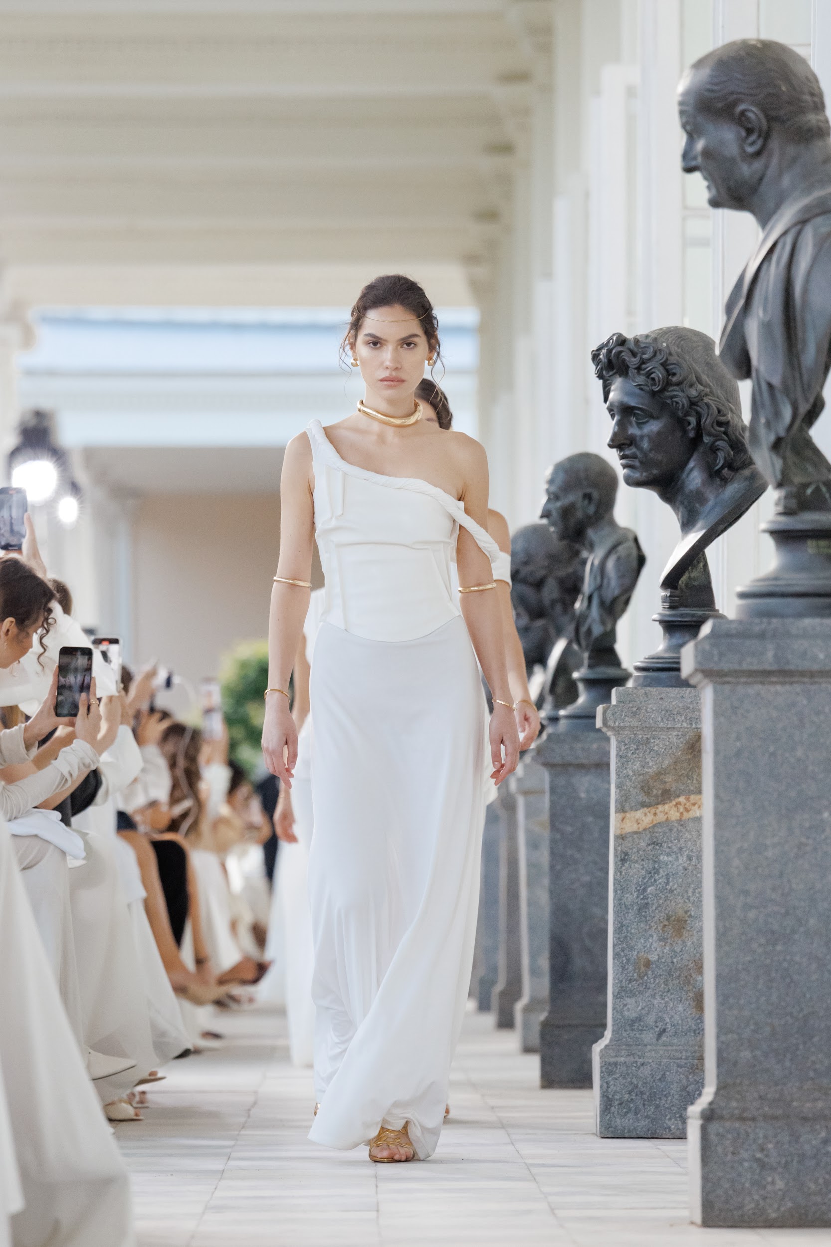 В Санкт-Петербурге состоялся показ новой коллекции бренда Lichi (фото 7)