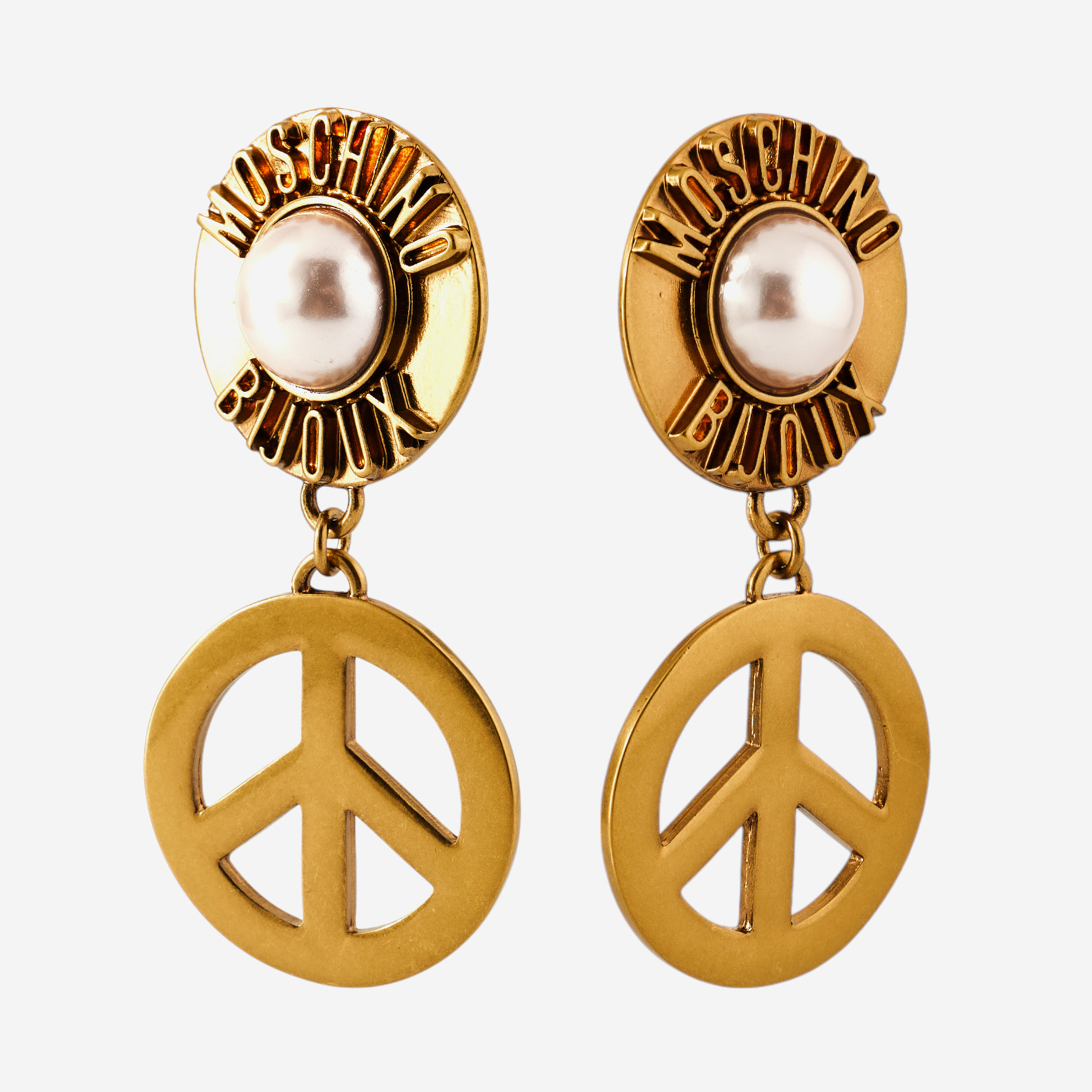 Желейное кольцо-цветок, подвеска в виде рыбы и еще 28 заметных украшений для лета 2025 (фото 63)