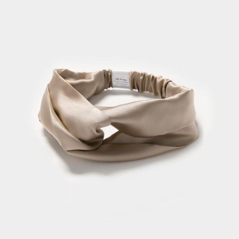 Полароид Fujifilm, уютный плед и резиновые сапоги в нежном фиалковом: что взять с собой на дачу. Выбор BURO. (фото 59)