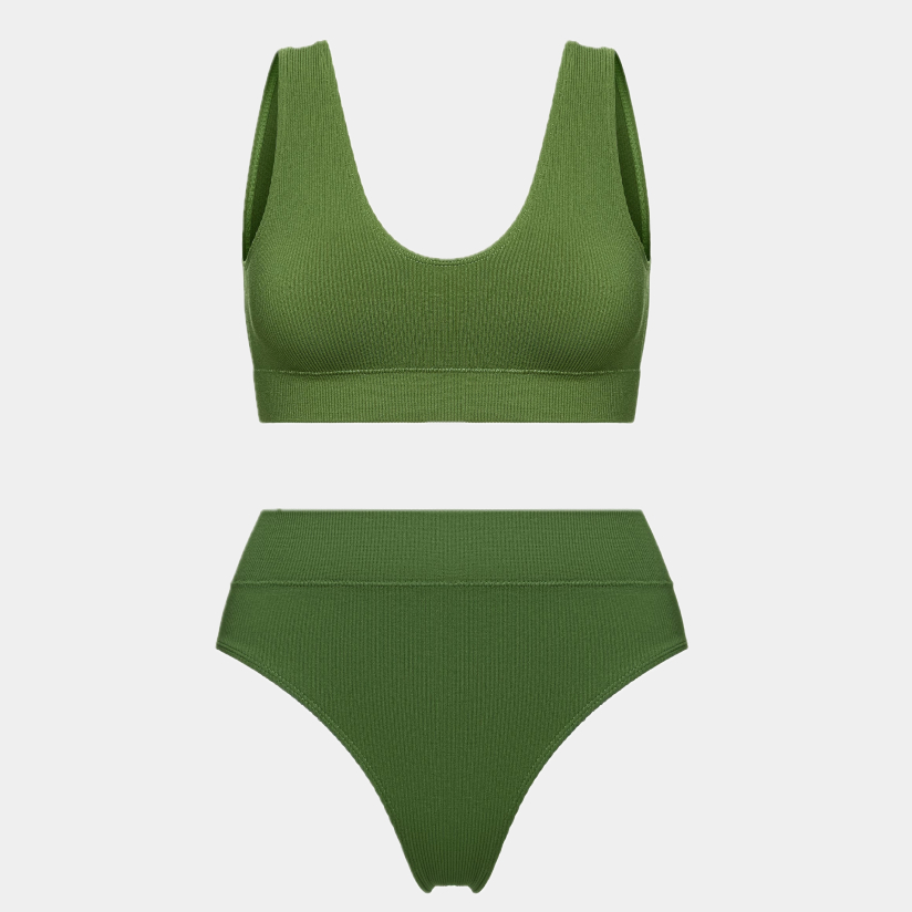 Полароид Fujifilm, уютный плед и резиновые сапоги в нежном фиалковом: что взять с собой на дачу. Выбор BURO. (фото 16)