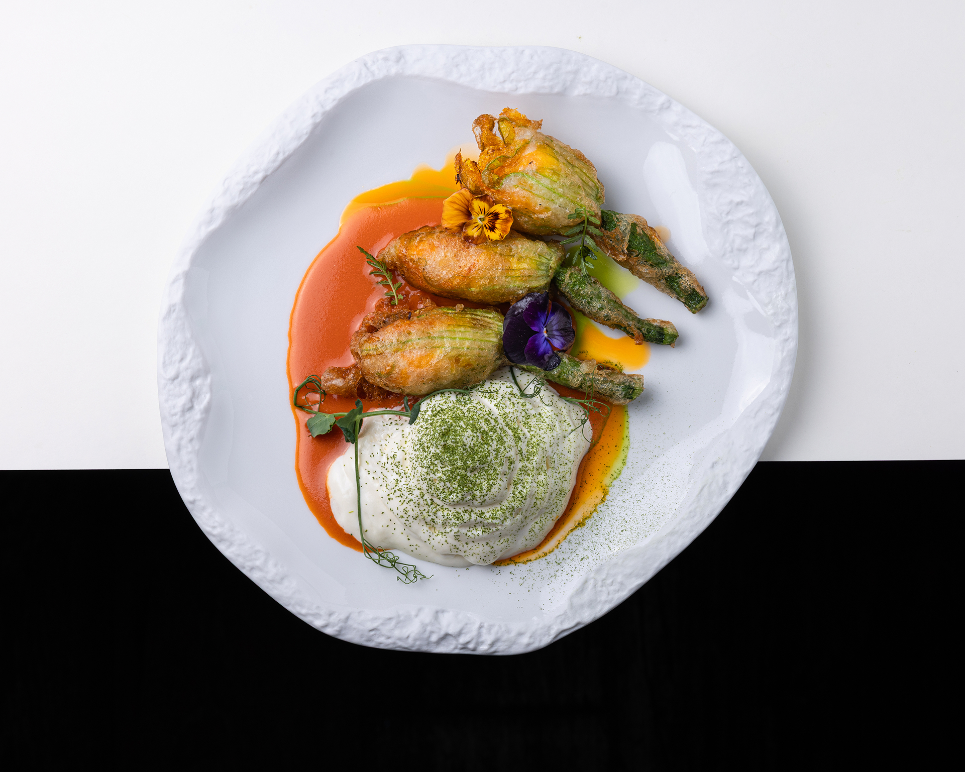 Новости ресторанов: гаспачо с креветкой, бургер из вагю и азбуз с фетой (фото 8)