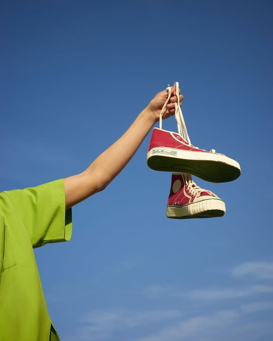 «Кино», Lavblast и «Сироткин»: какая музыка отражает ценности бренда «Два Мяча» (фото 7)