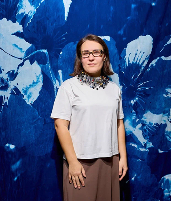 Художники рисуют для BURO.: Анастасия Безвершук — о Сибири, свете и неуловимости (фото 1)