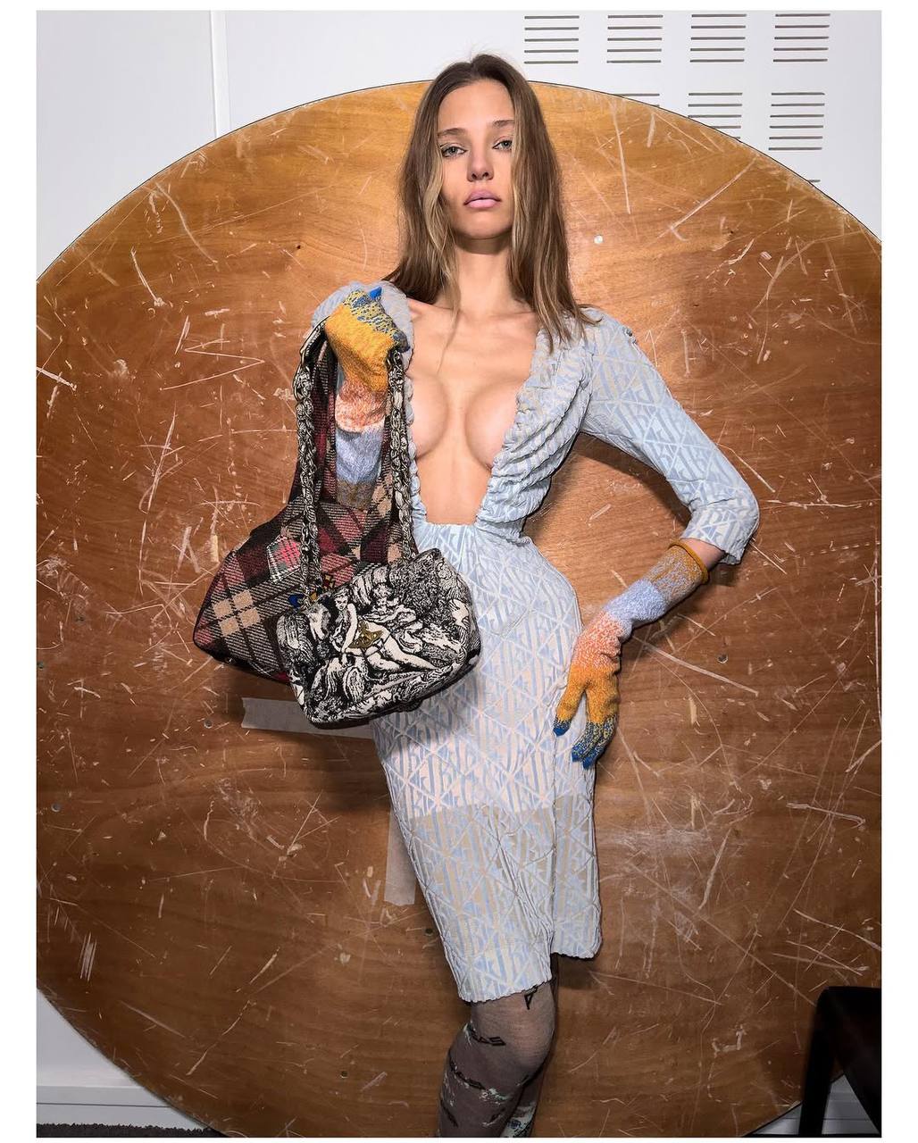 Бренд Vivienne Westwood показал рекламную кампанию новой осенне-зимней коллекции (фото 5)