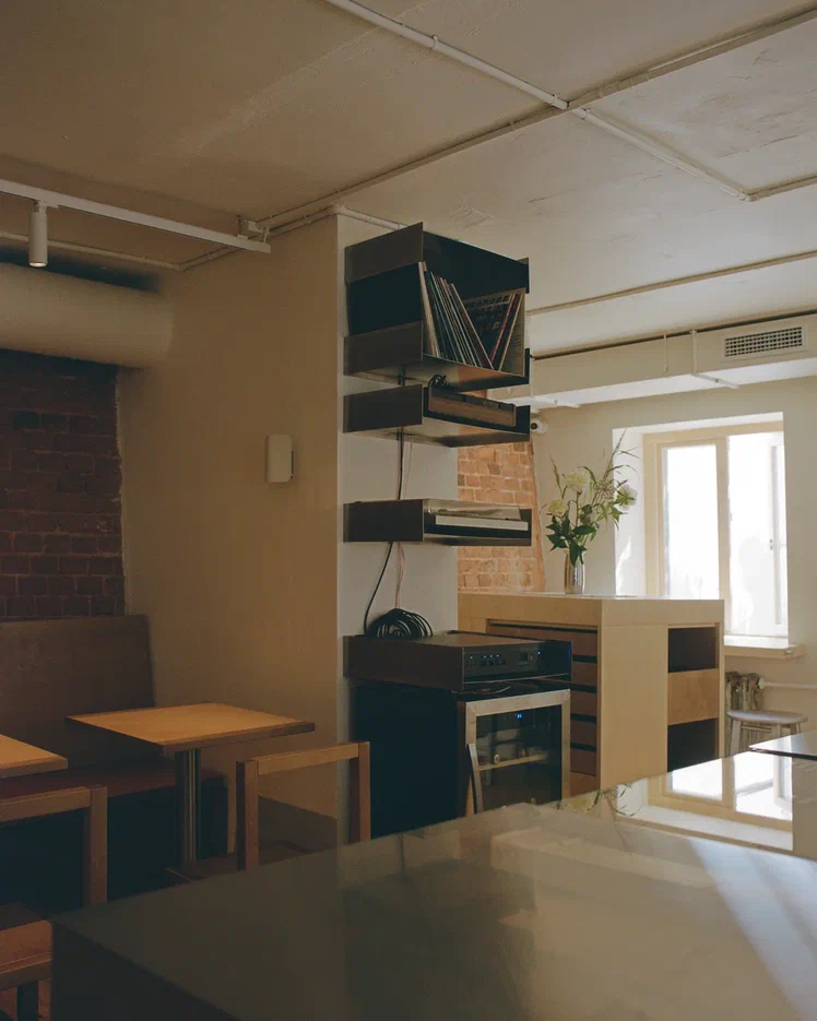 На территории Музея Москвы открылось кафе «БУФ а39» (фото 3)