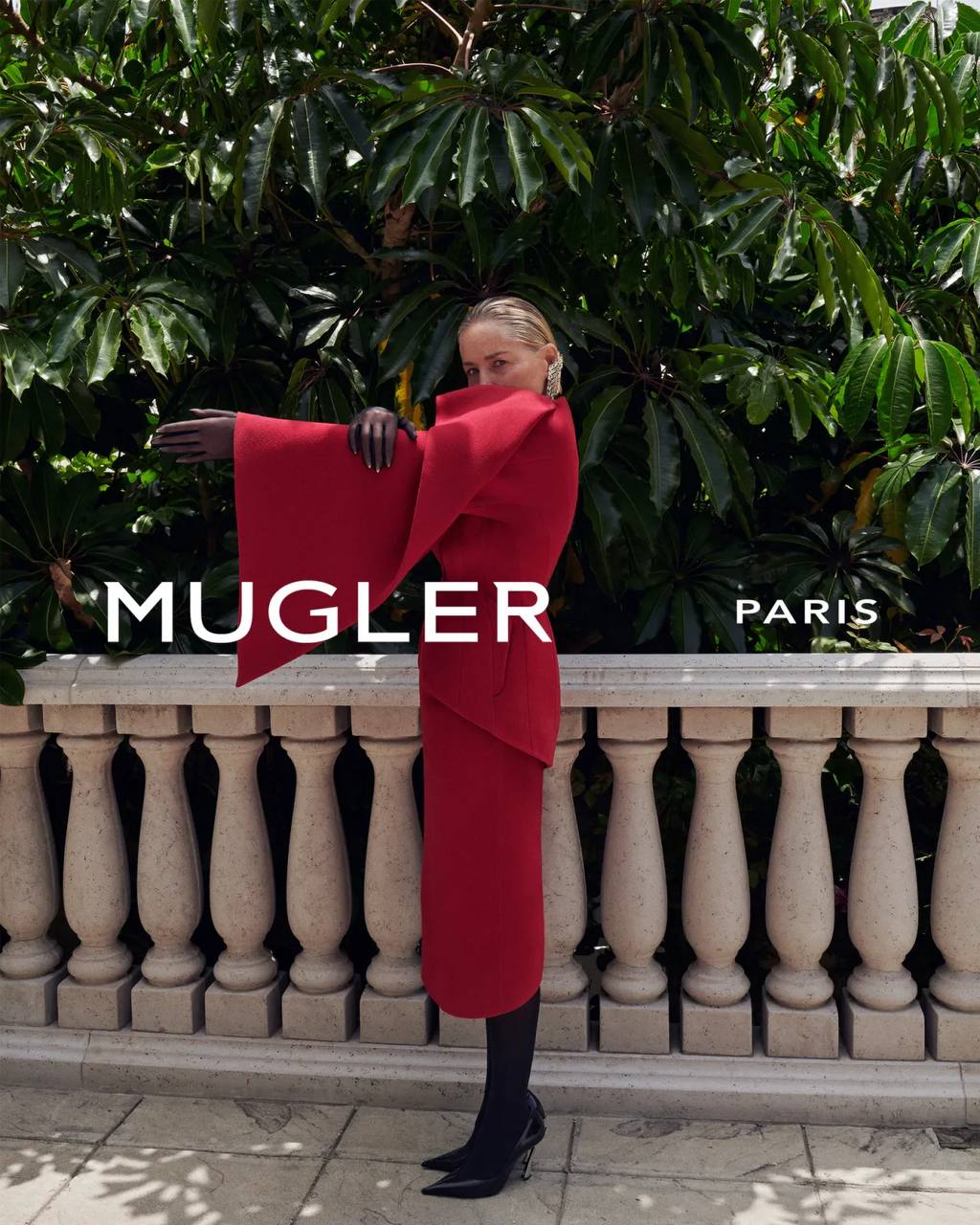 Шэрон Стоун стала лицом капсульной коллекции Mugler Re/Edit (фото 4)