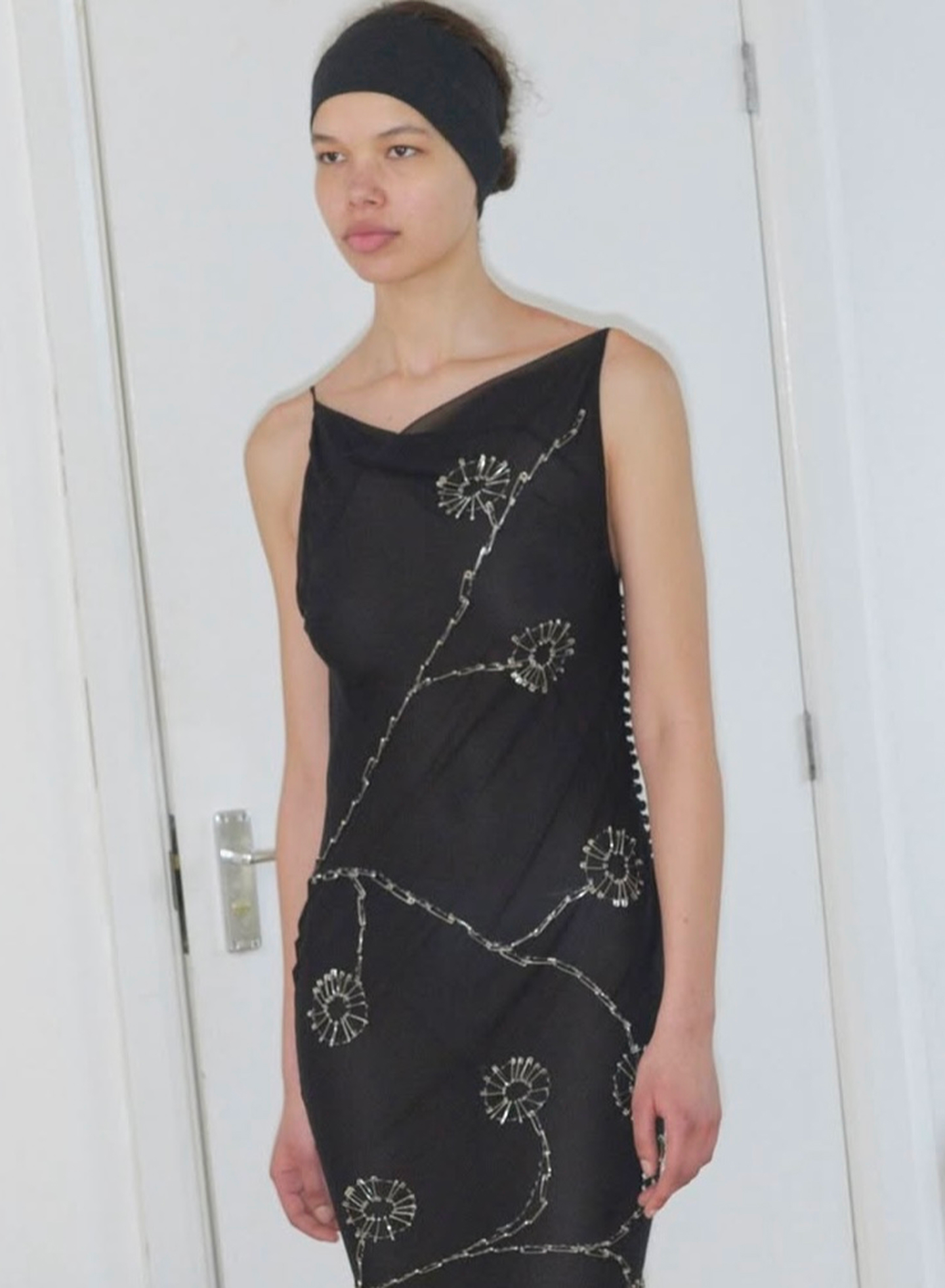 «Начинаешь видеть свое место»: Диана Перова — о том, что нужно российскому дизайнеру, чтобы развиваться в Лондоне (фото 6)