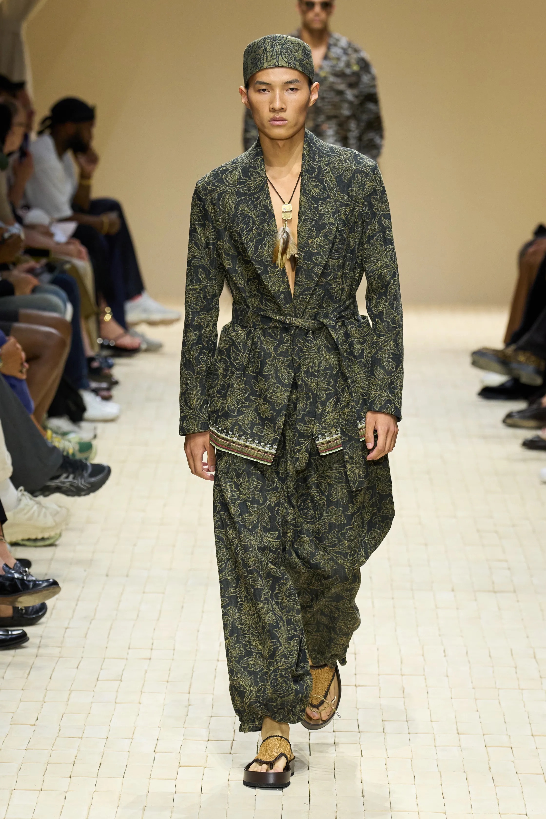 Чему нас научили мужские коллекции сезона весна-лето 2026. Свежие идеи, которые хотим внедрить уже сейчас (фото 6)