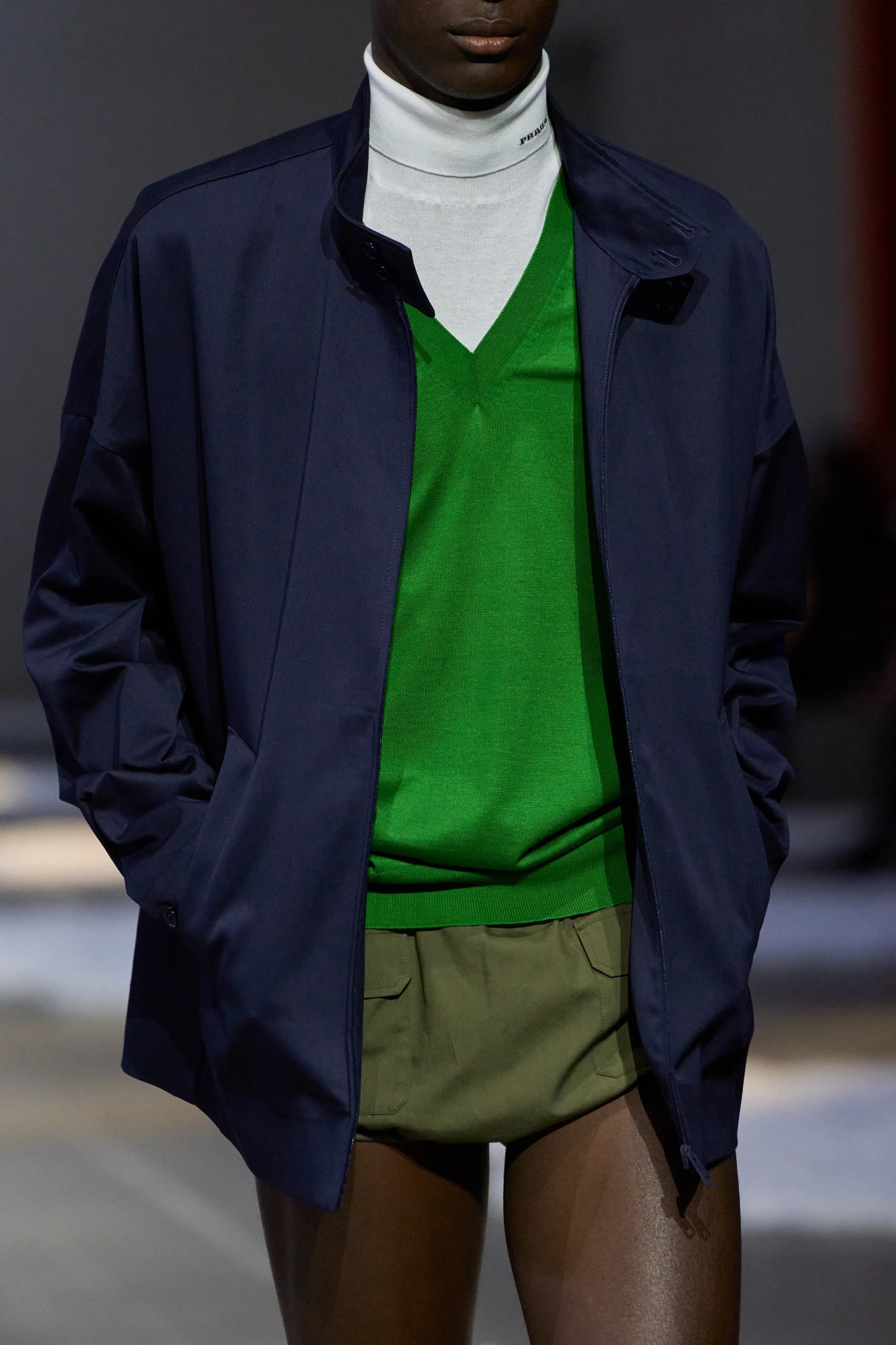 Чему нас научили мужские коллекции сезона весна-лето 2026. Свежие идеи, которые хотим внедрить уже сейчас (фото 30)