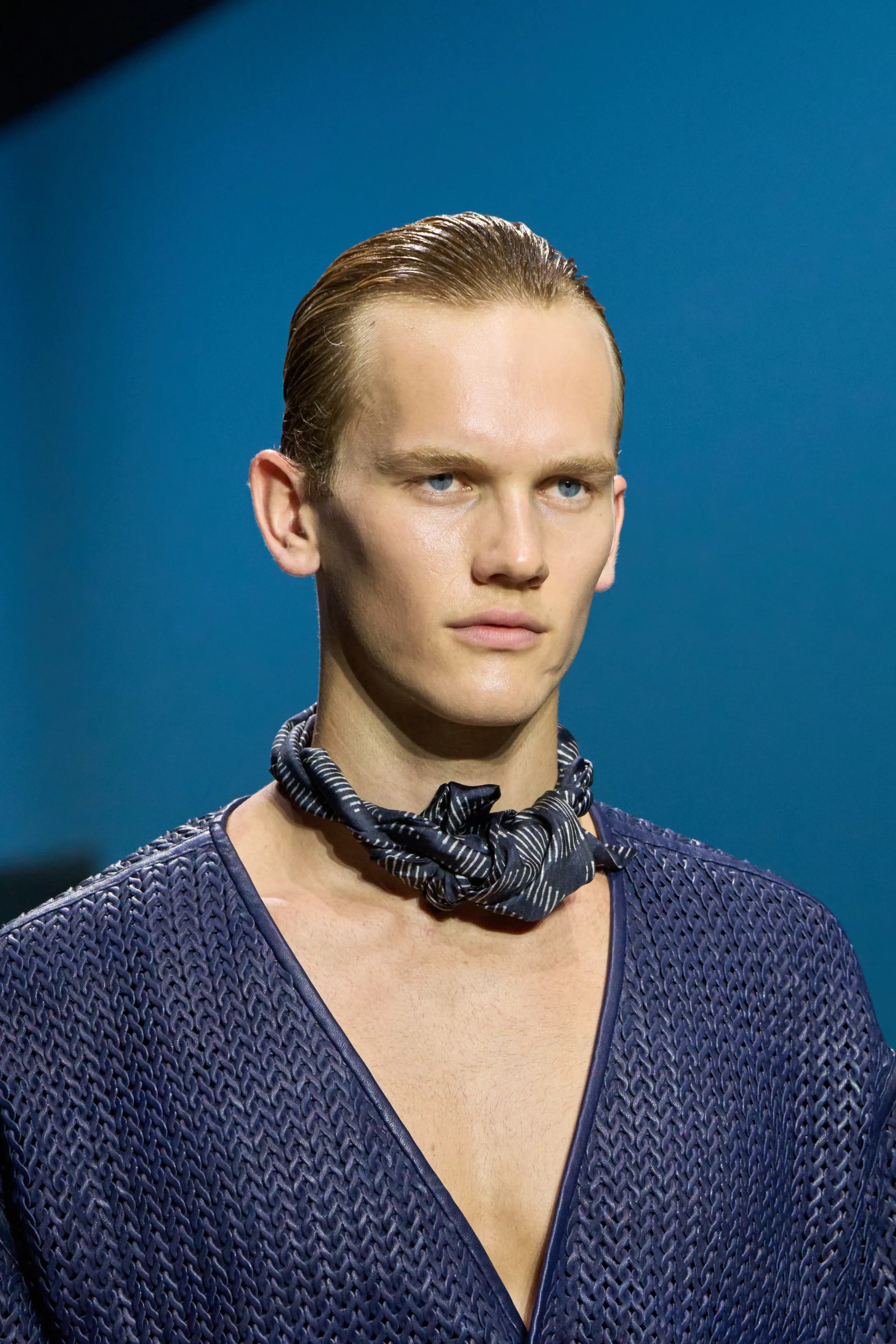 Чему нас научили мужские коллекции сезона весна-лето 2026. Свежие идеи, которые хотим внедрить уже сейчас (фото 49)