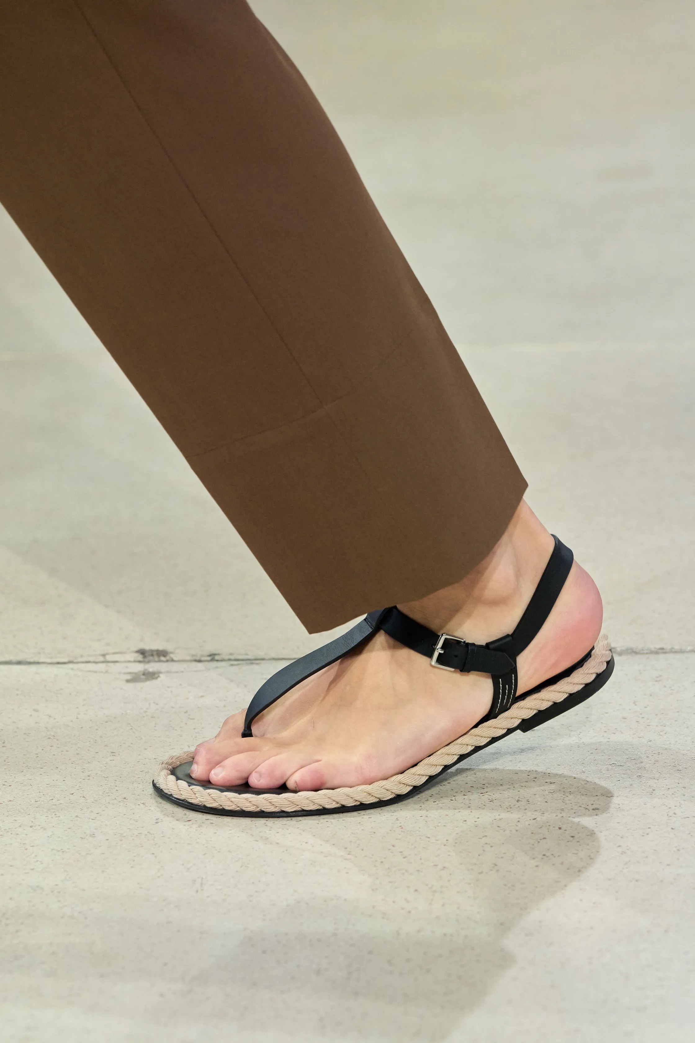 Чему нас научили мужские коллекции сезона весна-лето 2026. Свежие идеи, которые хотим внедрить уже сейчас (фото 60)