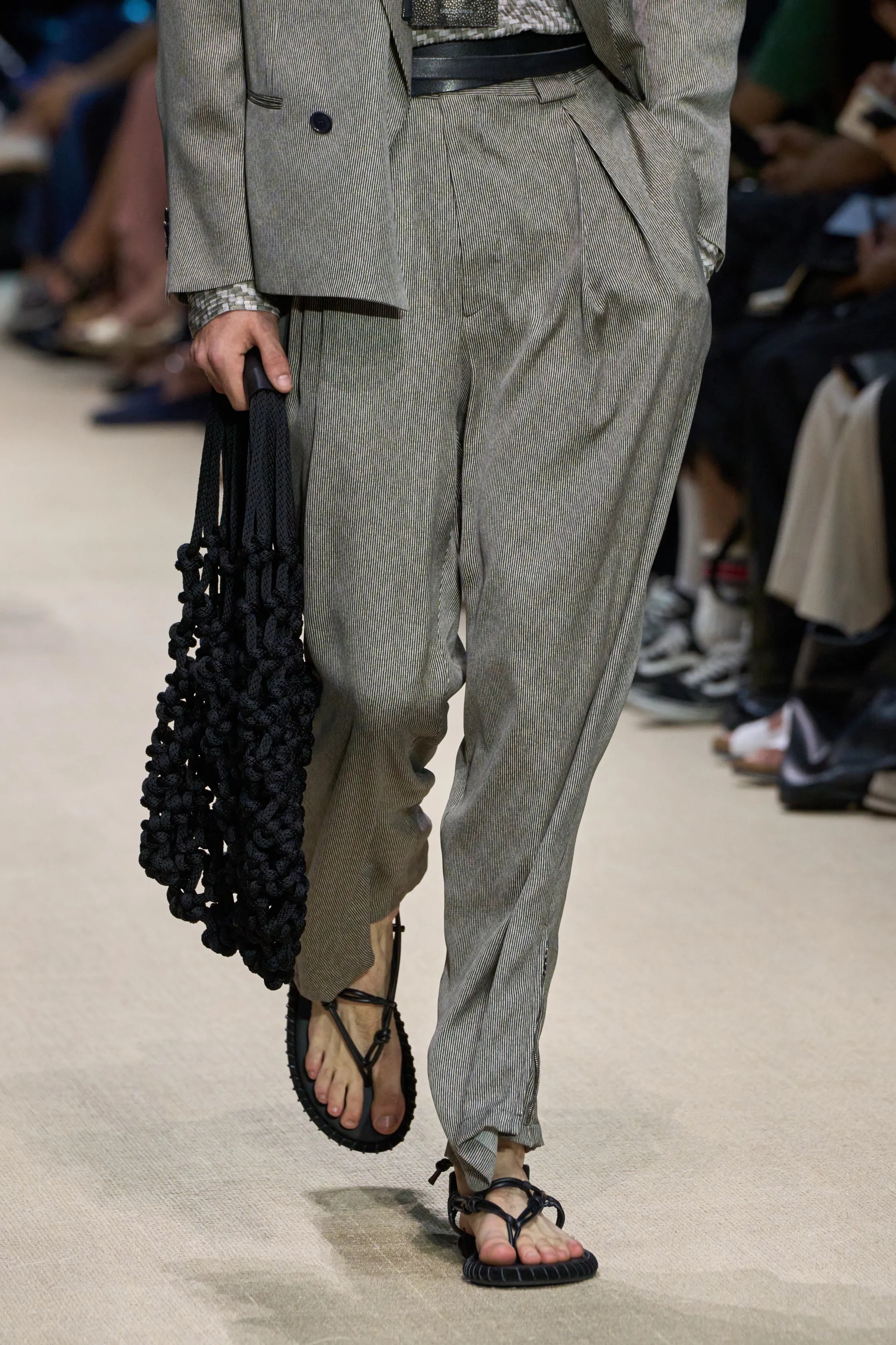 Чему нас научили мужские коллекции сезона весна-лето 2026. Свежие идеи, которые хотим внедрить уже сейчас (фото 62)