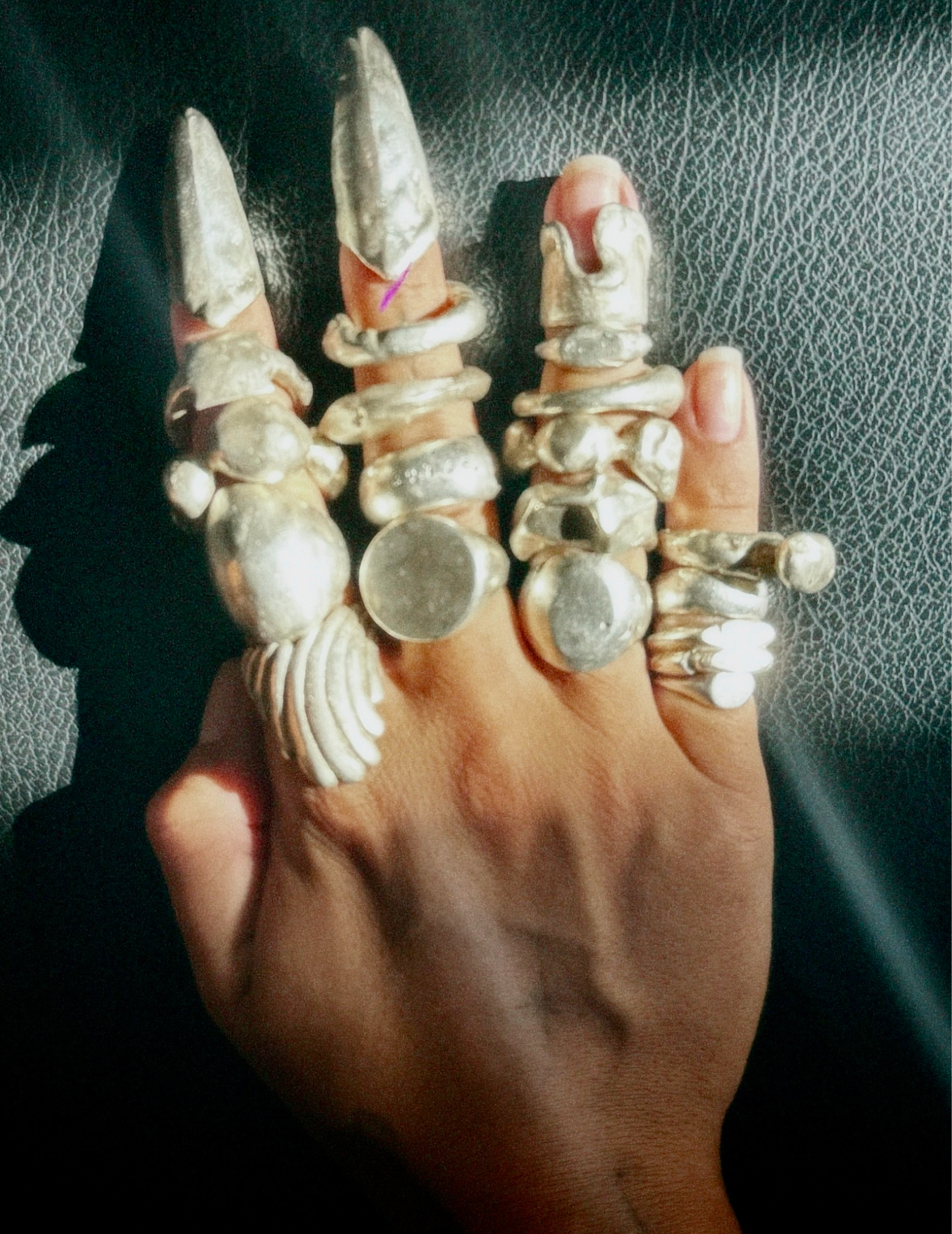 Agree, Arha Jewelry, Polina Selezneva и еще 5 российских брендов украшений, о которых вы могли не знать (фото 3)