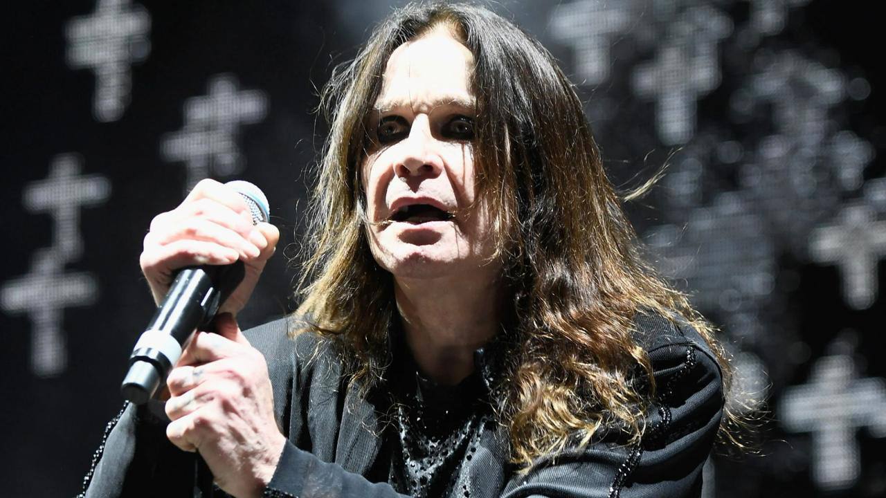Лидер группы Black Sabbath Оззи Осборн скончался (фото 1)