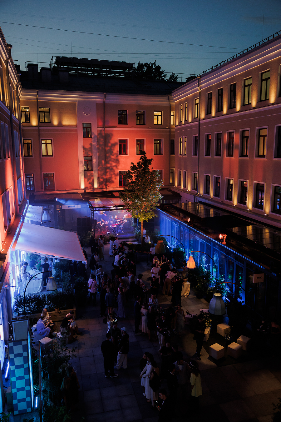 Проект Meet For Charity открывает собственное пространство в Москве (фото 7)