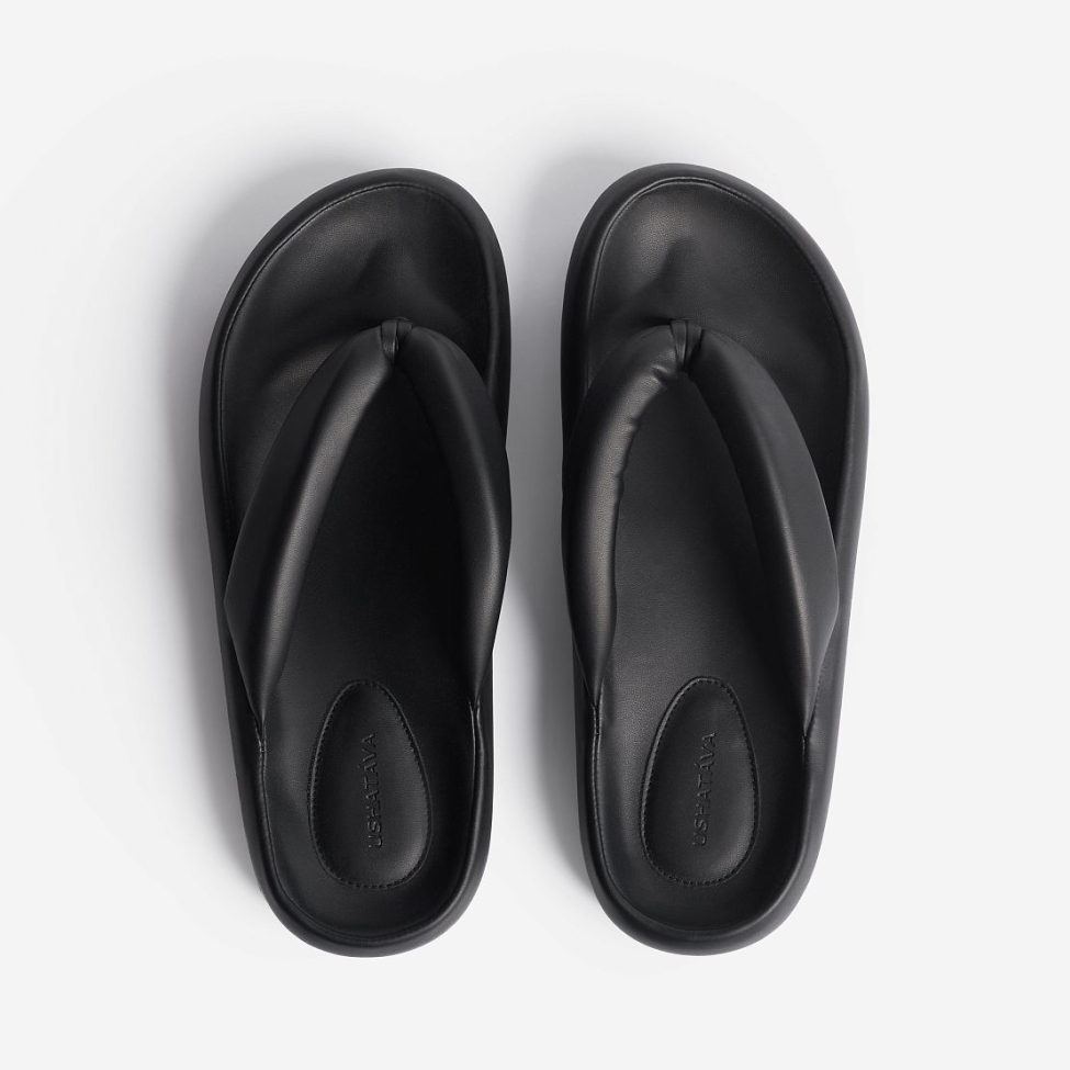 Самая модная обувь лета: 20 пар шлепок, сланцев или вьетнамок (фото 13)