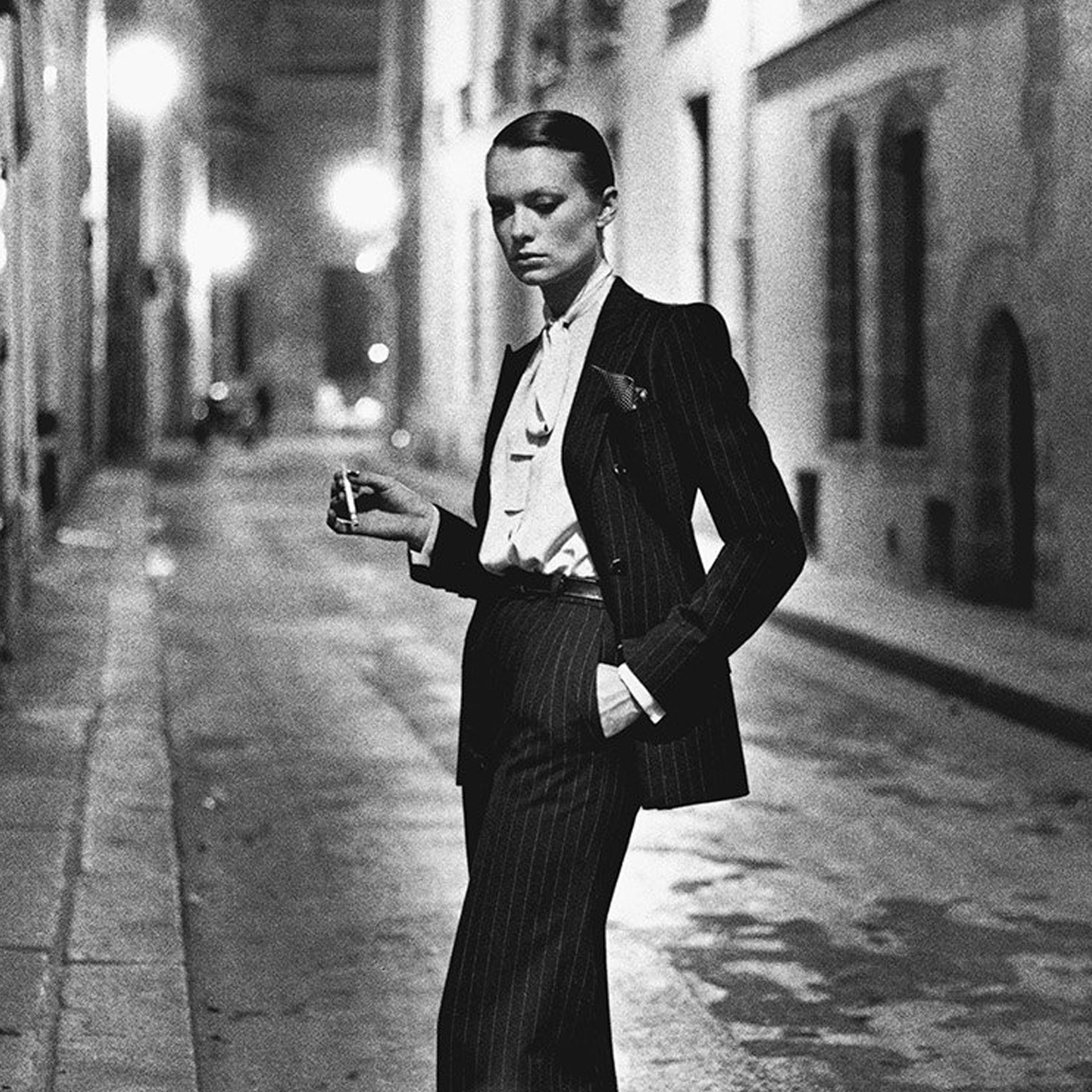 Сюрреализм Мана Рэя и архивы Версаче: какие выставки смотреть за рубежом во второй половине 2025-го (фото 2)