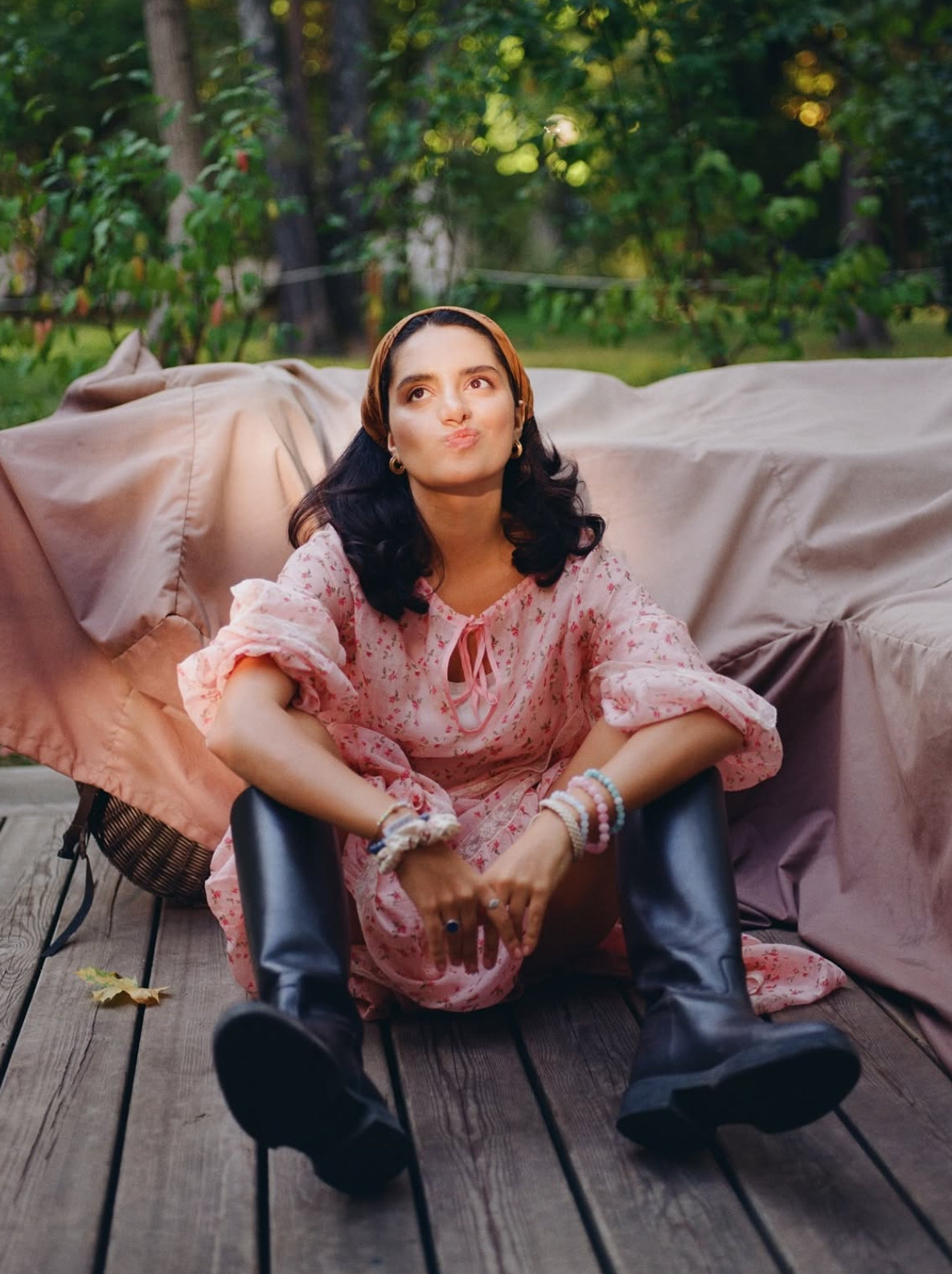 Les vacances: полюса одного лета глазами художниц Анны Антоновой и Кристины Манучарян (фото 2)