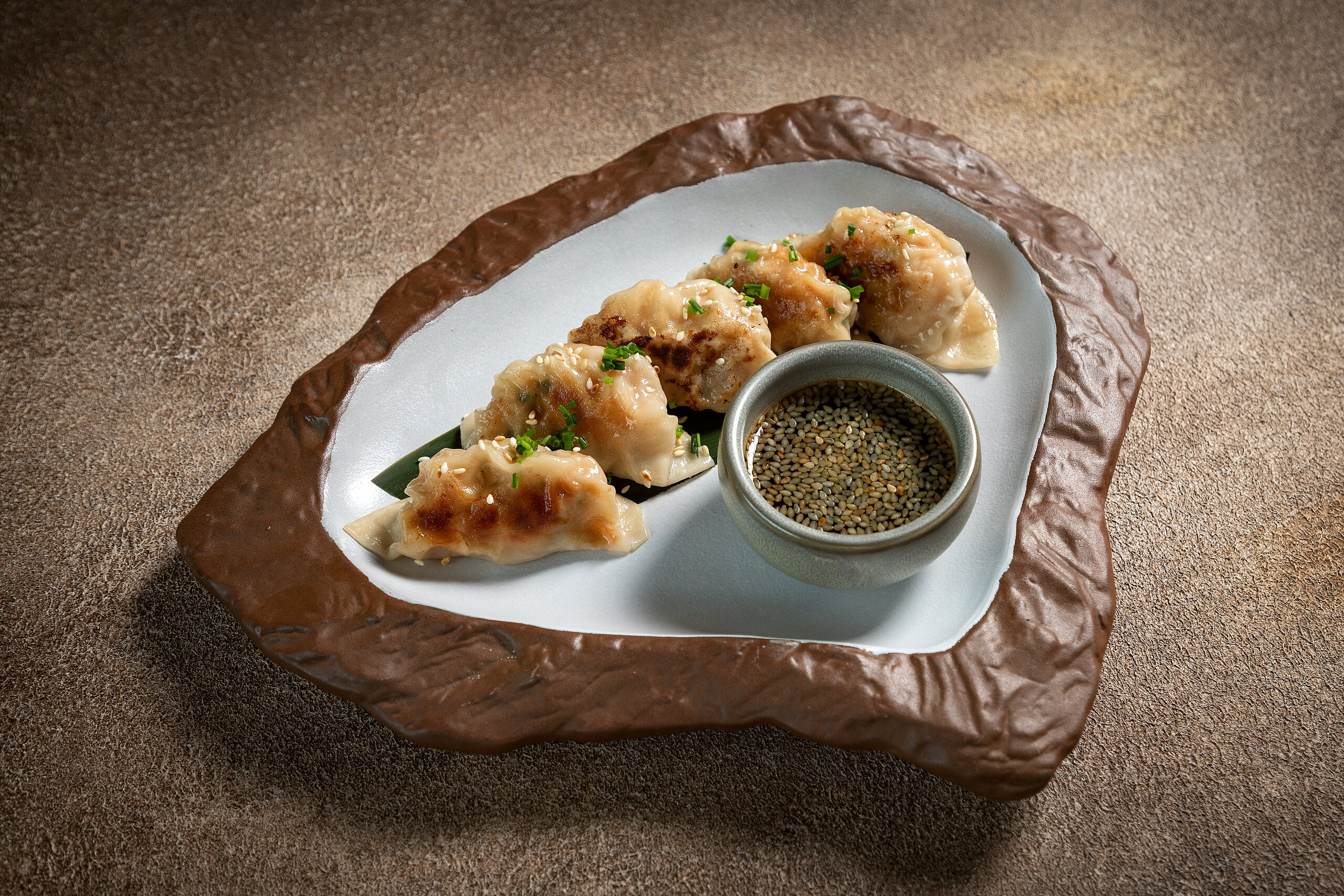 Новости ресторанов: сангрия с ананасом, креветки харумаки и вырезка с баклажаном (фото 3)