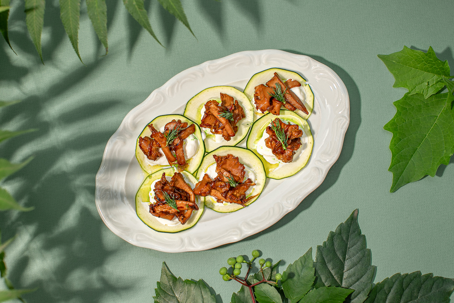 Новости ресторанов: лингвини с лисичками, карпаччо из оленины и салат с раками (фото 5)