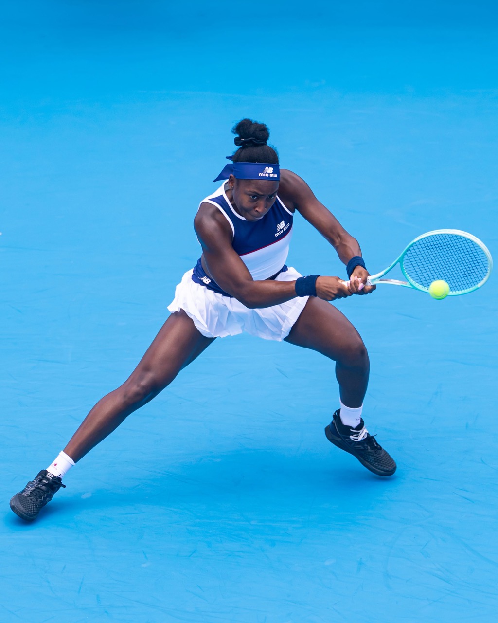 Теннисистка Коко Гауфф стала амбассадором коллекции The New Balance x Miu Miu (фото 2)