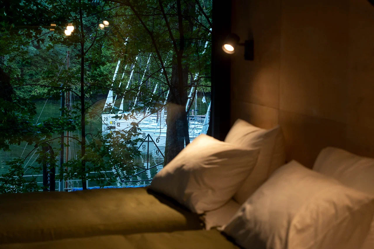 Комфортная юрта, отель на берегу Волги и домик в лесу: 15 мест, где можно провести конец лета (фото 1)