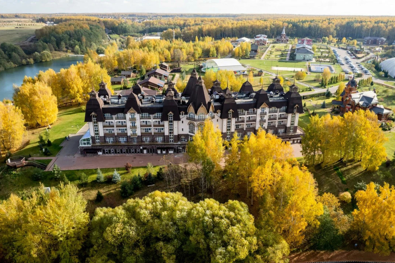 Комфортная юрта, отель на берегу Волги и домик в лесу: 15 мест, где можно провести конец лета (фото 11)