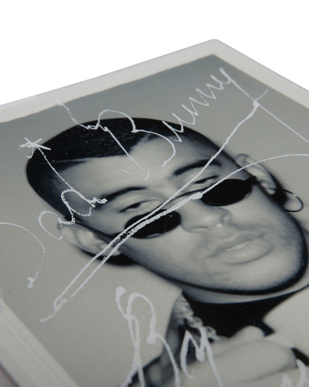 Вышла фотокнига о карьере рэпера Bad Bunny (фото 4)