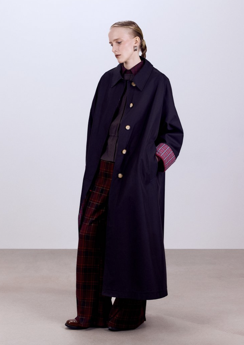 Широко мыслим: 24 жакета с акцентными плечами (фото 4)