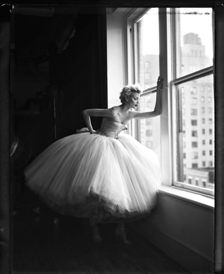 Джанни Версаче, Кейт Мосс и не только: 10 работ Патрика Демаршелье, которые можно увидеть в Москве (фото 9)