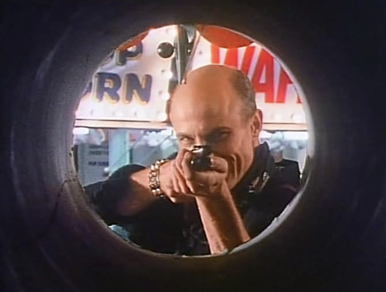 Марсианские хроники, горящие книги и собственный телетеатр: семь экранизаций Рэя Брэдбери (фото 17)