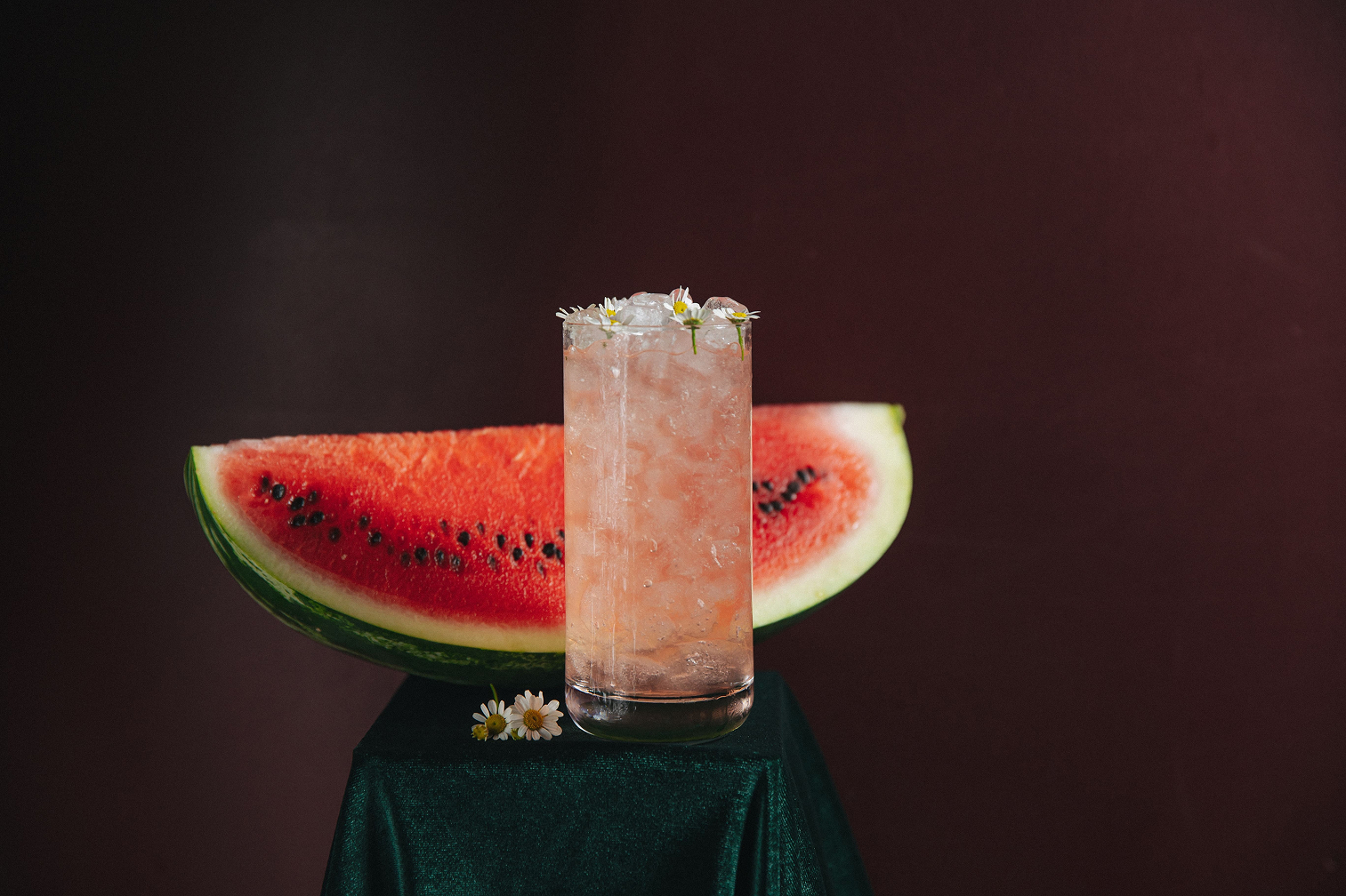 Новости ресторанов: салат с цесаркой, пломбир с перцем и крем из шалфея (фото 3)