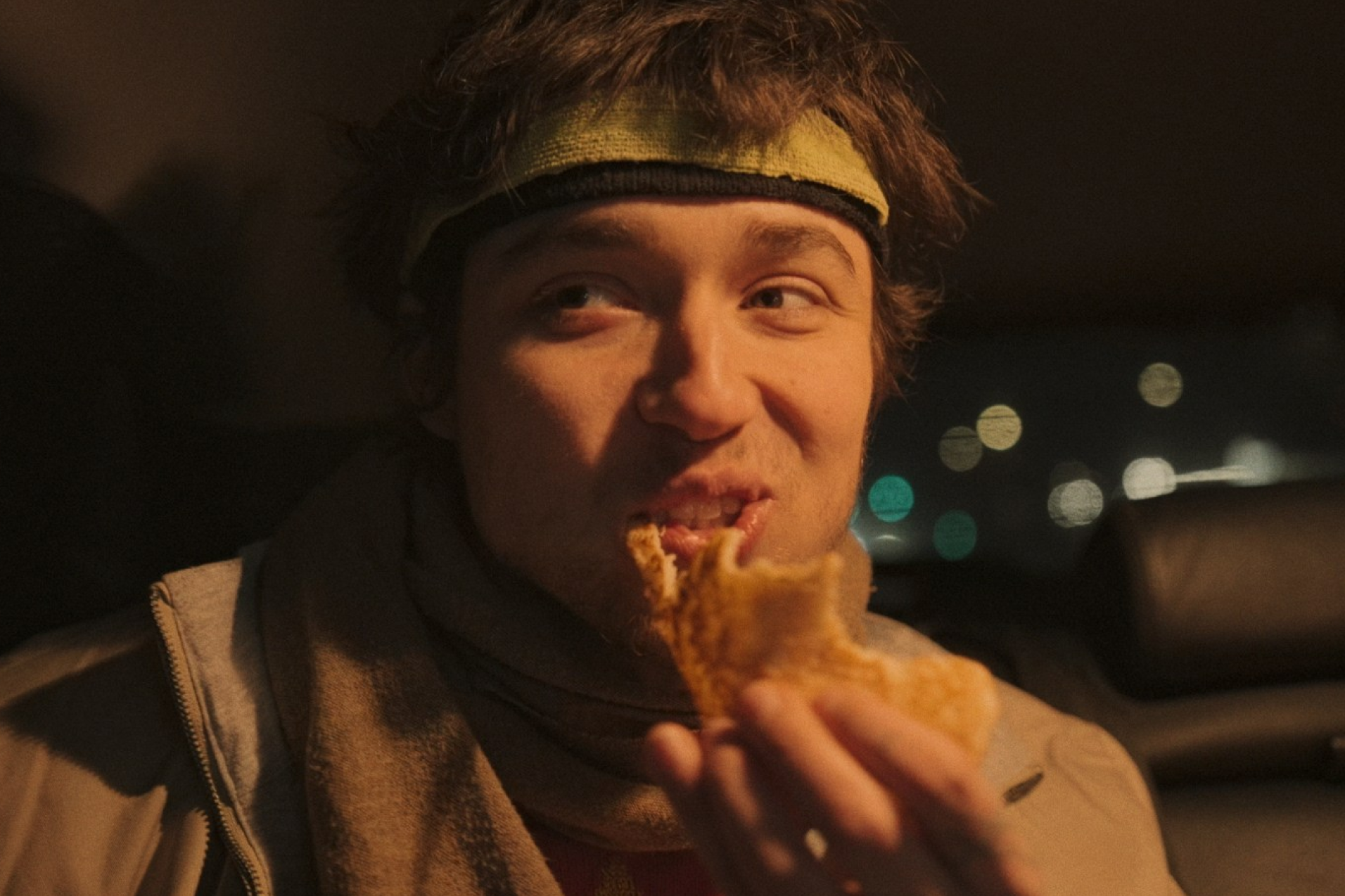 Трудное материнство, отцовская любовь и хоровод на Масленицу: 7 лучших фильмов фестиваля «Короче» (фото 21)