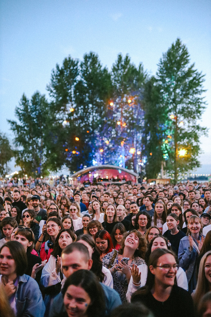 Zoloto, стендап и лекции о живописи: большой гид по фестивалю «Антон тут рядом» (фото 22)