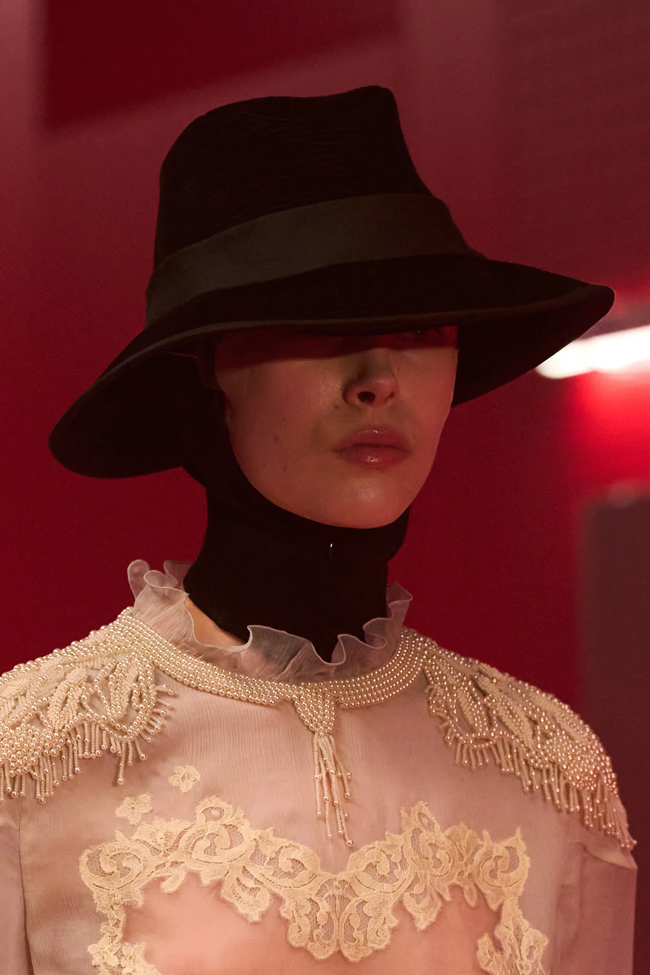 Самые модные аксессуары осень-зима 2025. Выбор BURO. (фото 47)