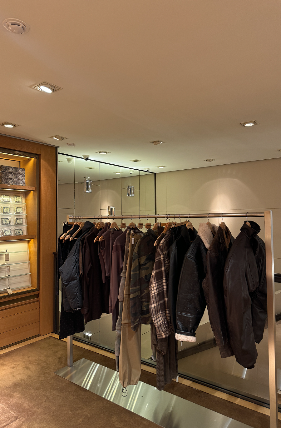 Круизная линия Charmstore и теннисный дроп IRNBY: что нового в коллекциях локальных брендов (фото 2)