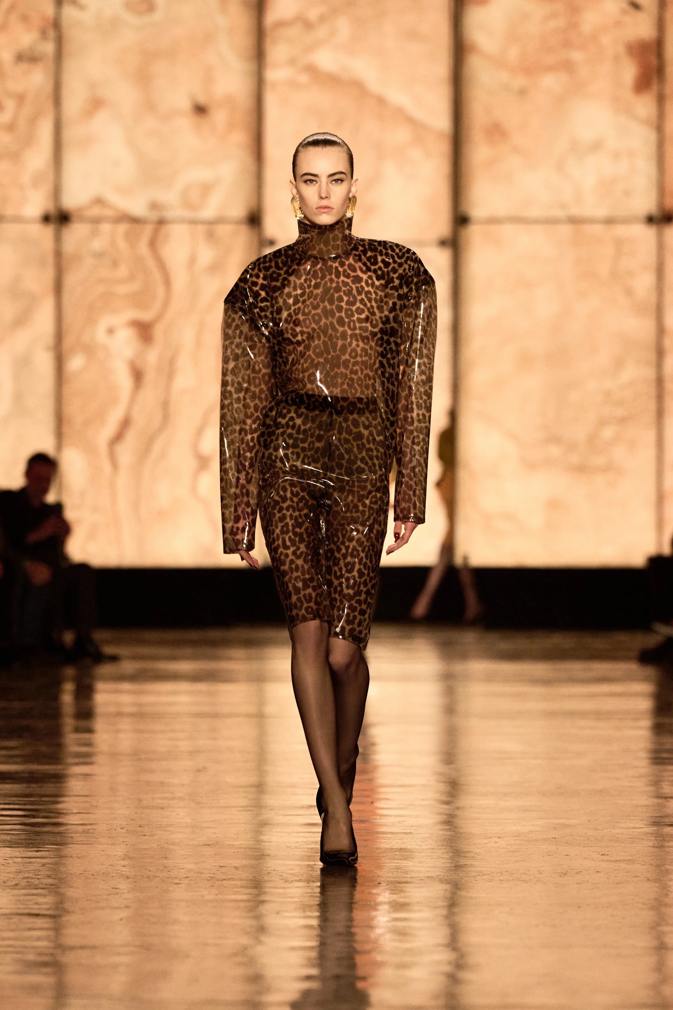 Анималистичный, клетка и полоски: самые модные принты осень-зима 2025 (фото 4)