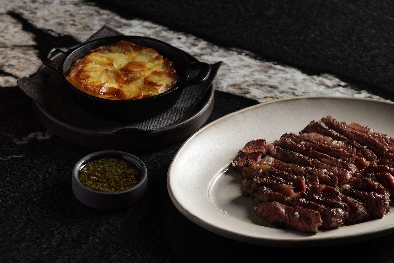 Новости ресторанов: эмпанадас с вагю, буррата с дыней и картофель с черной икрой (фото 8)