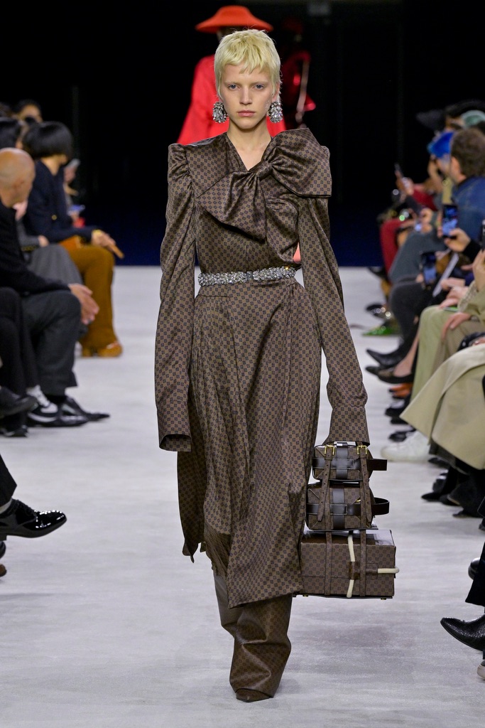 Дружба с Бейонсе, высокие технологии и не только: 7 причин успеха Оливье Рустена в Balmain (фото 13)